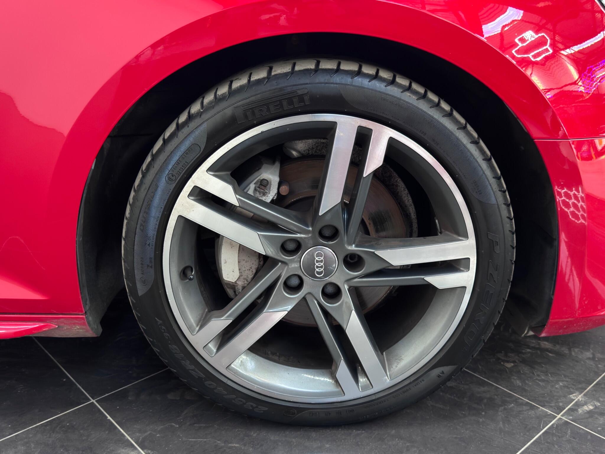 Audi A4 view 68