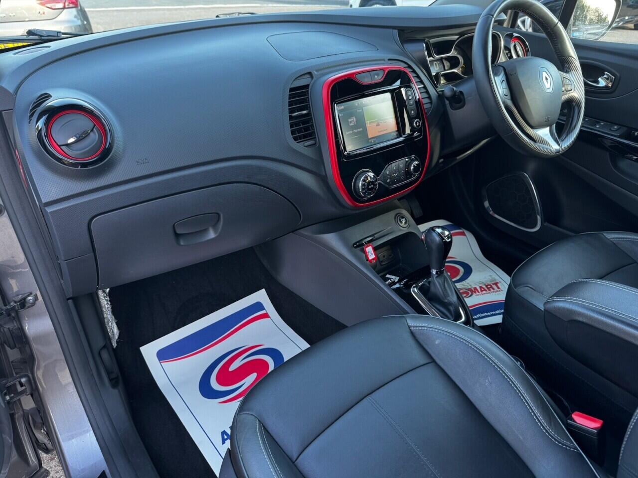 Renault Captur view 3