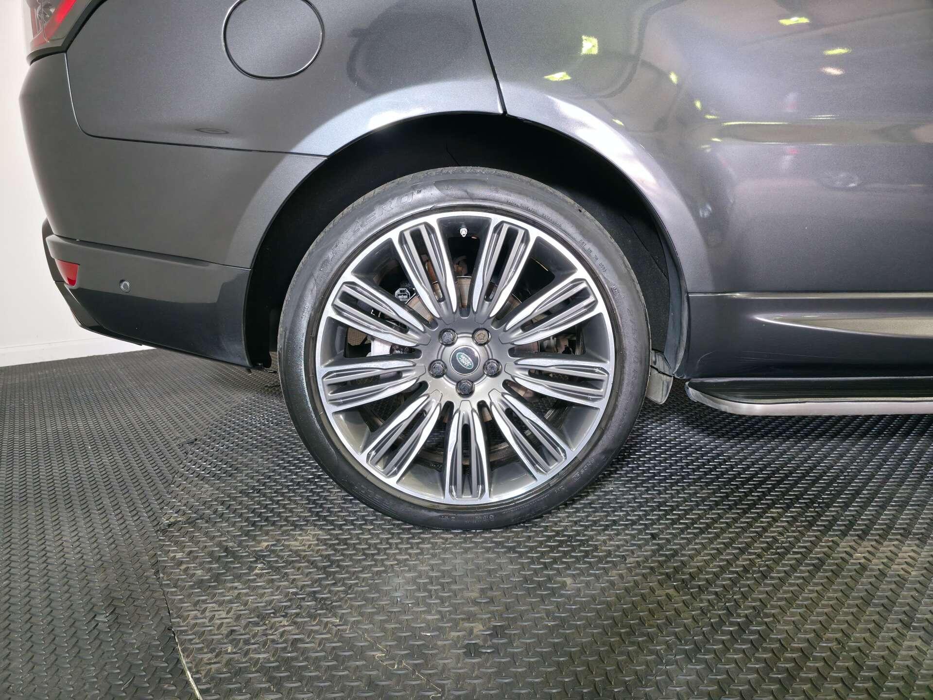Land Rover Range Rover Sport view 96