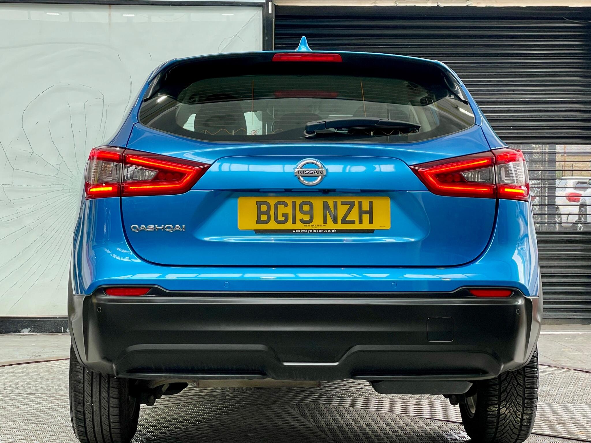 Nissan Qashqai view 19