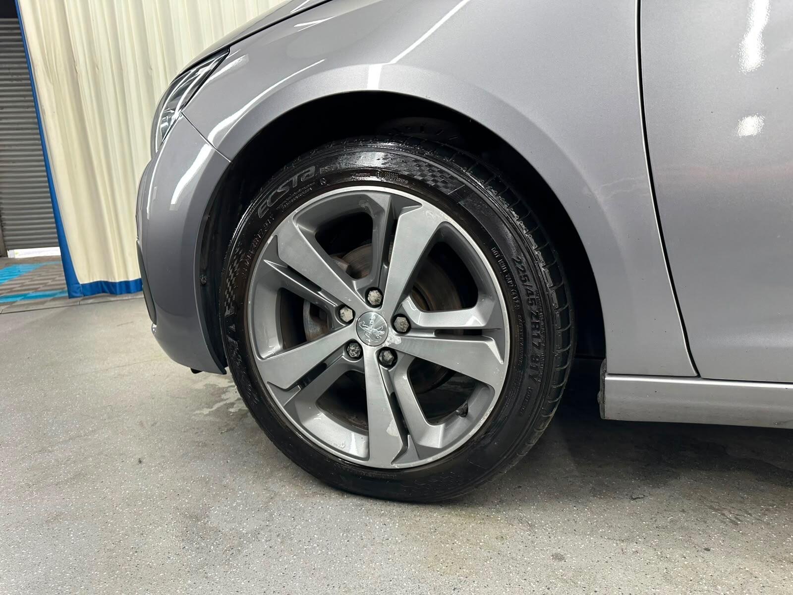 Peugeot 308 view 22