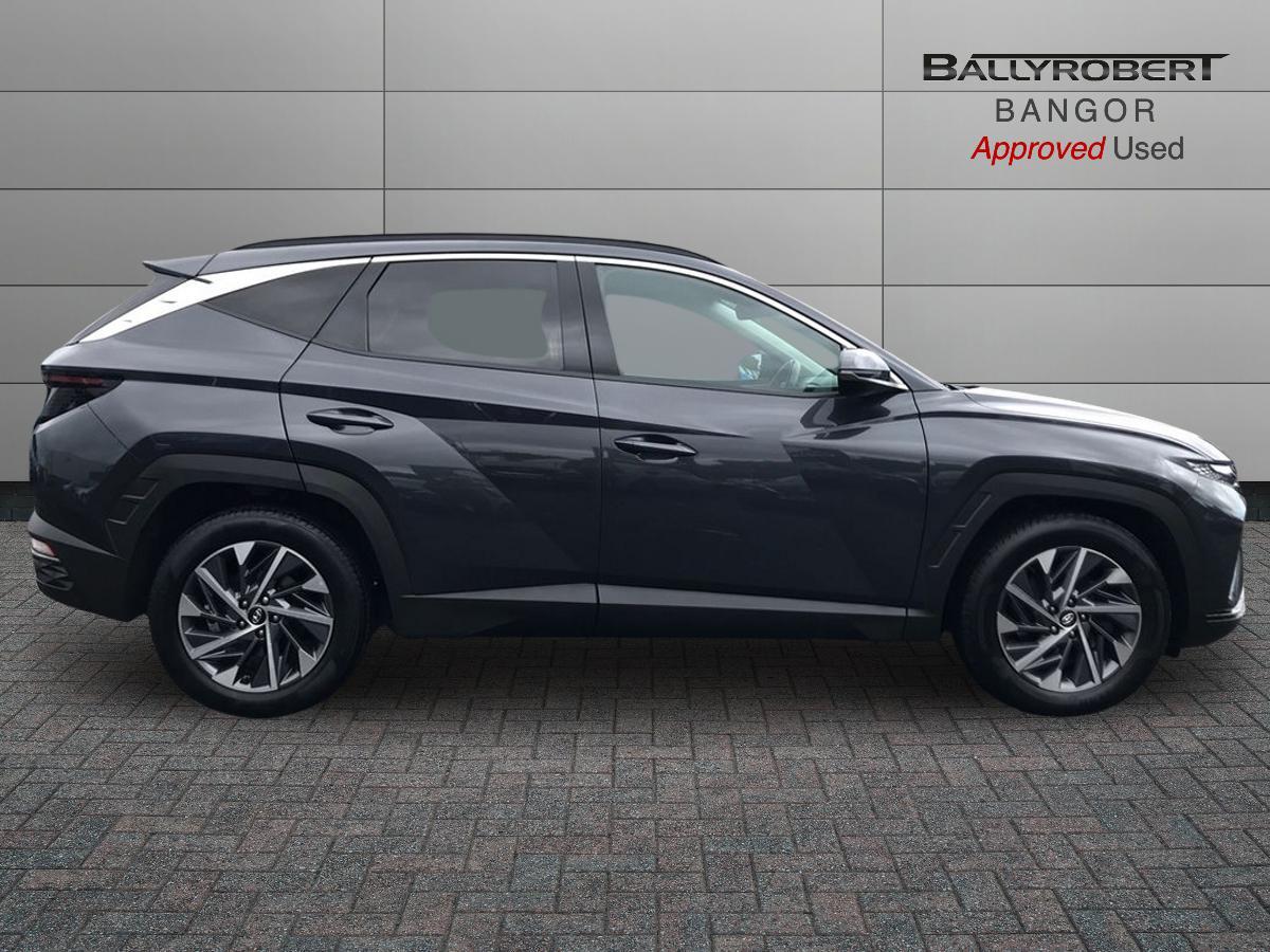 Hyundai Tucson view 9