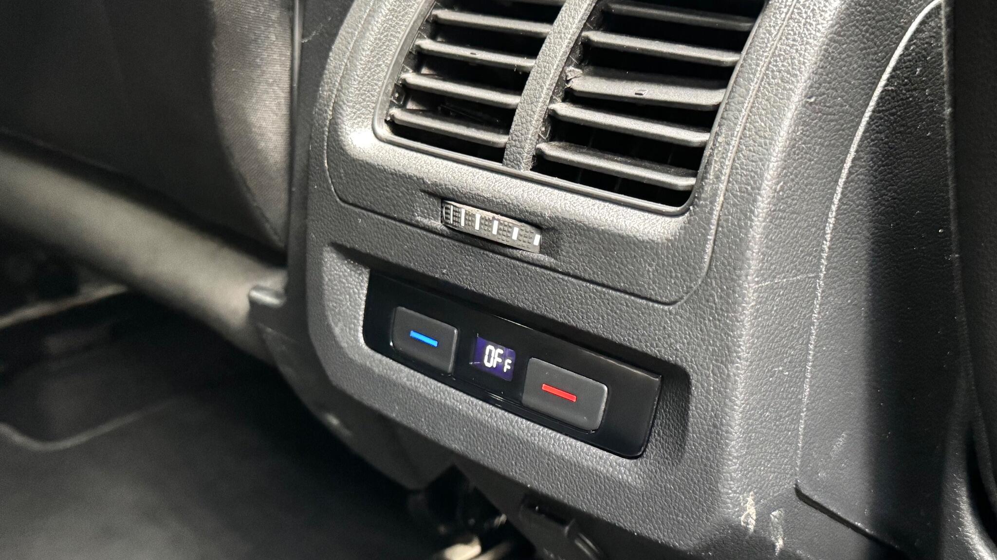 Volkswagen Touran view 47