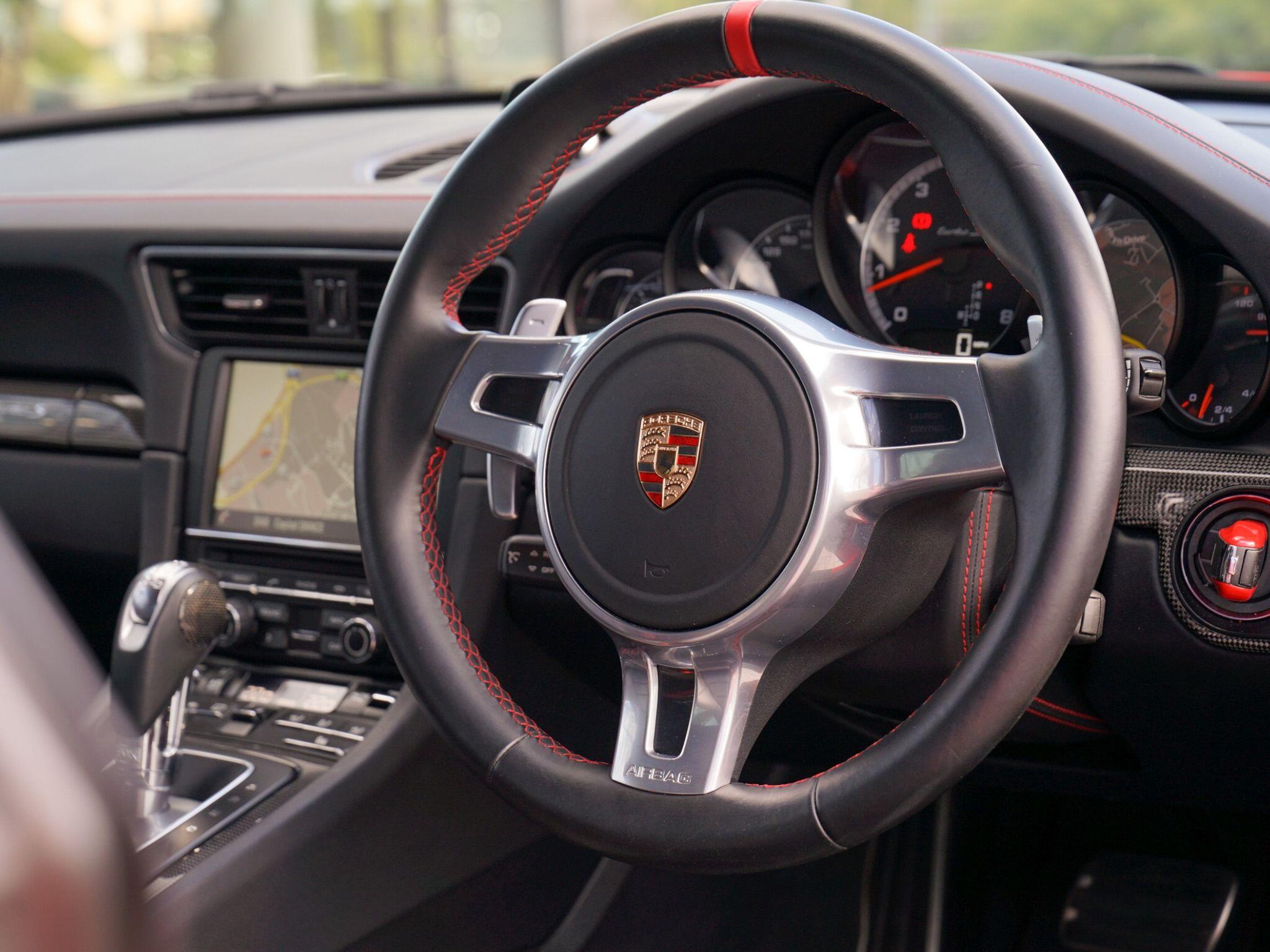 Porsche Cayman view 53