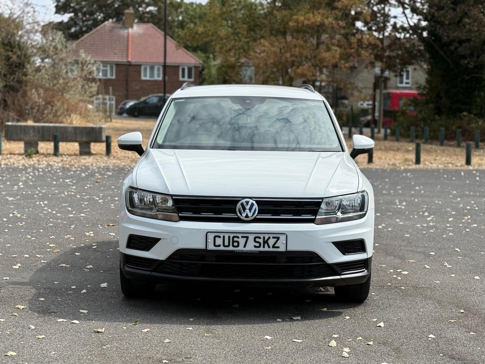Volkswagen Tiguan view 14