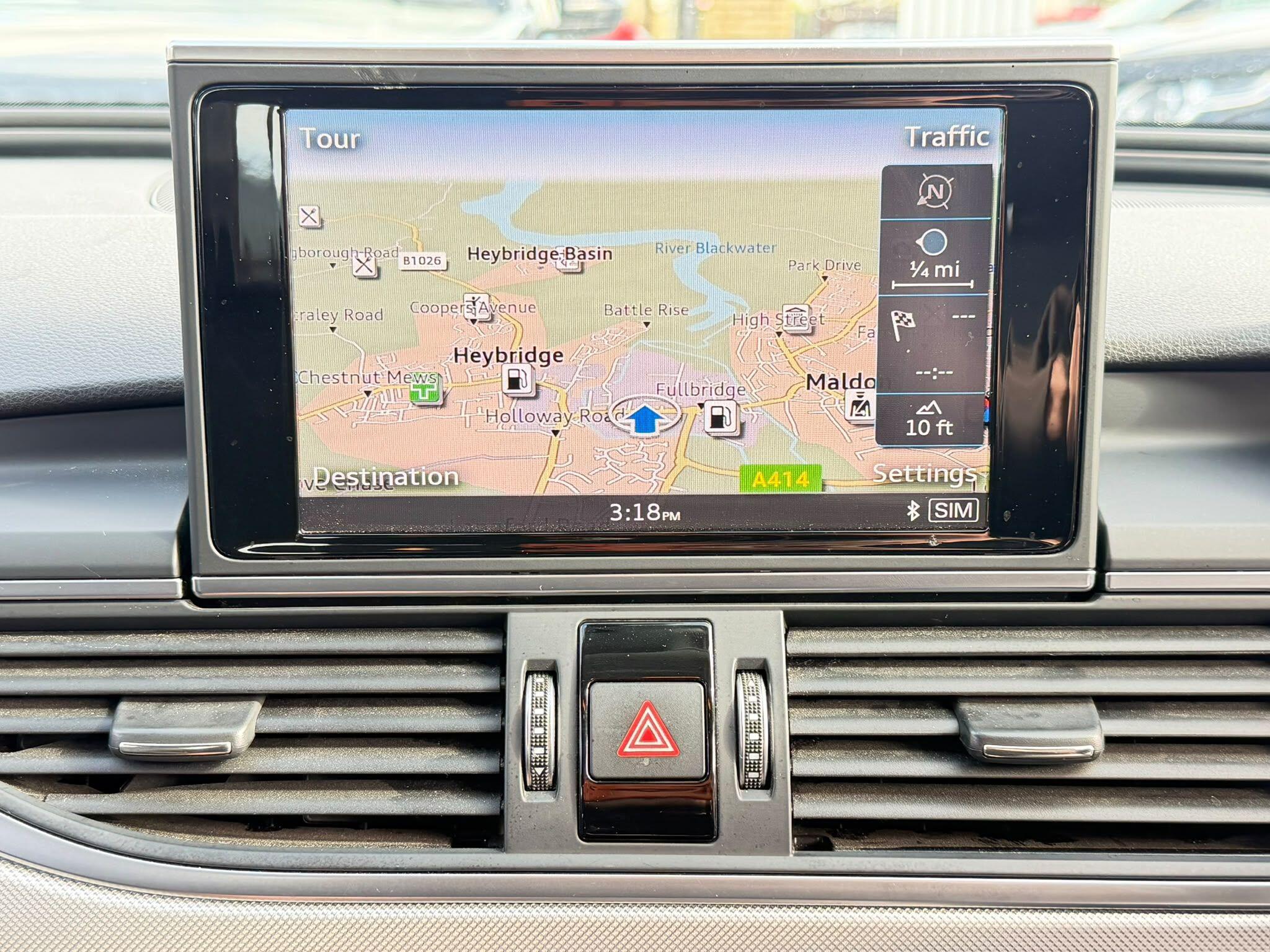 Audi A6 view 28