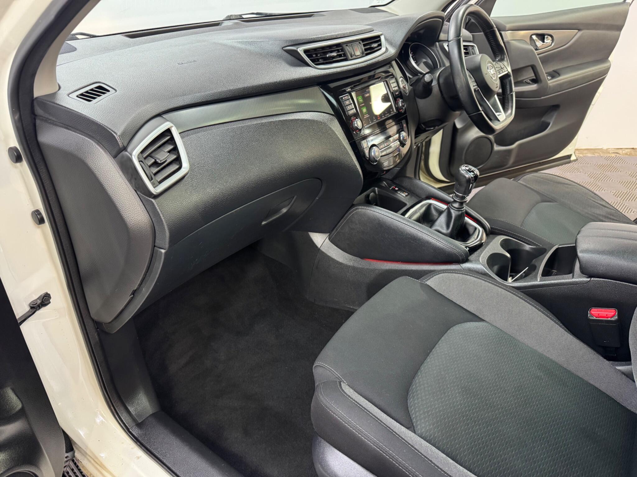 Nissan Qashqai view 38