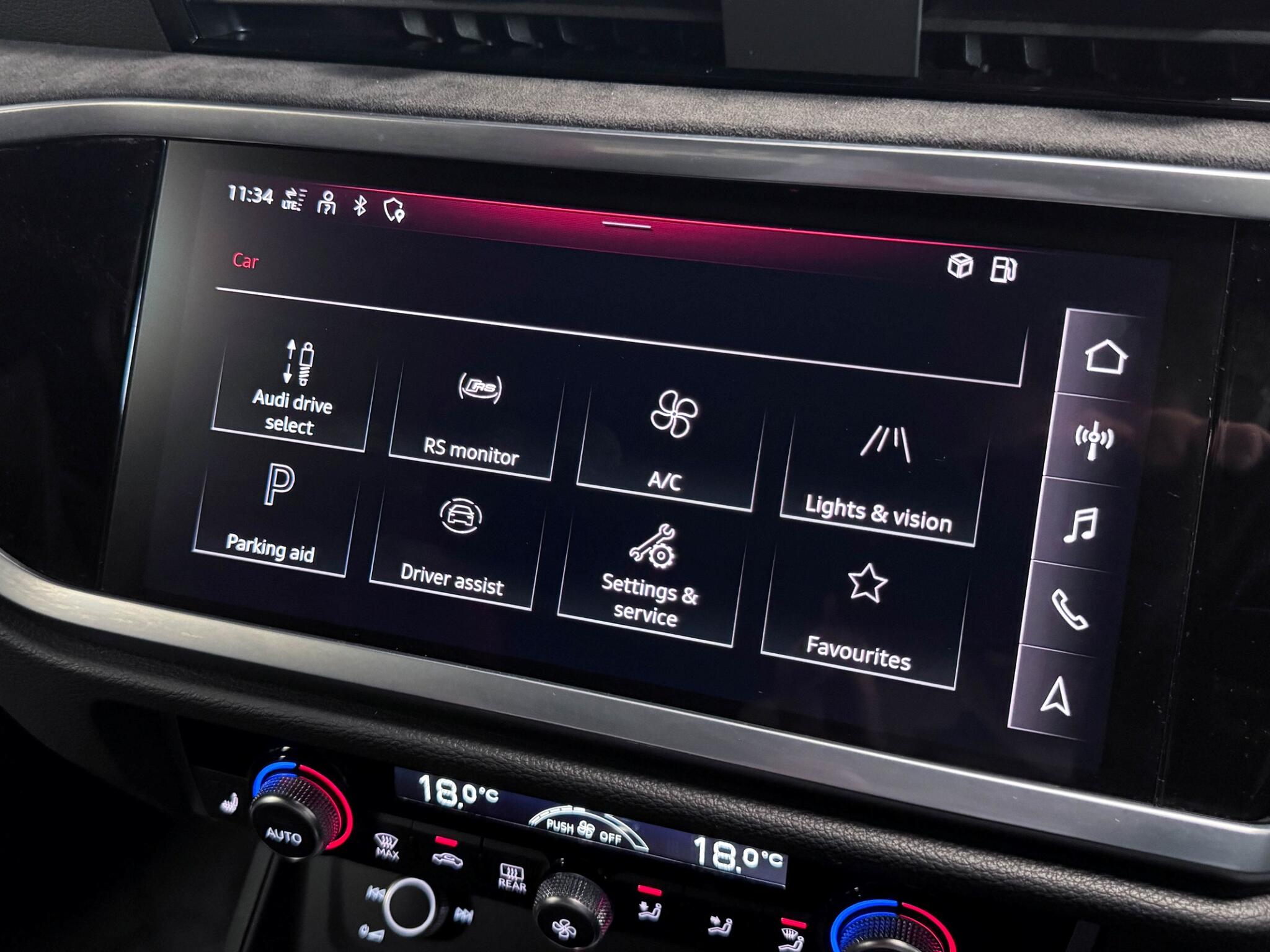 Audi RS Q3 view 46