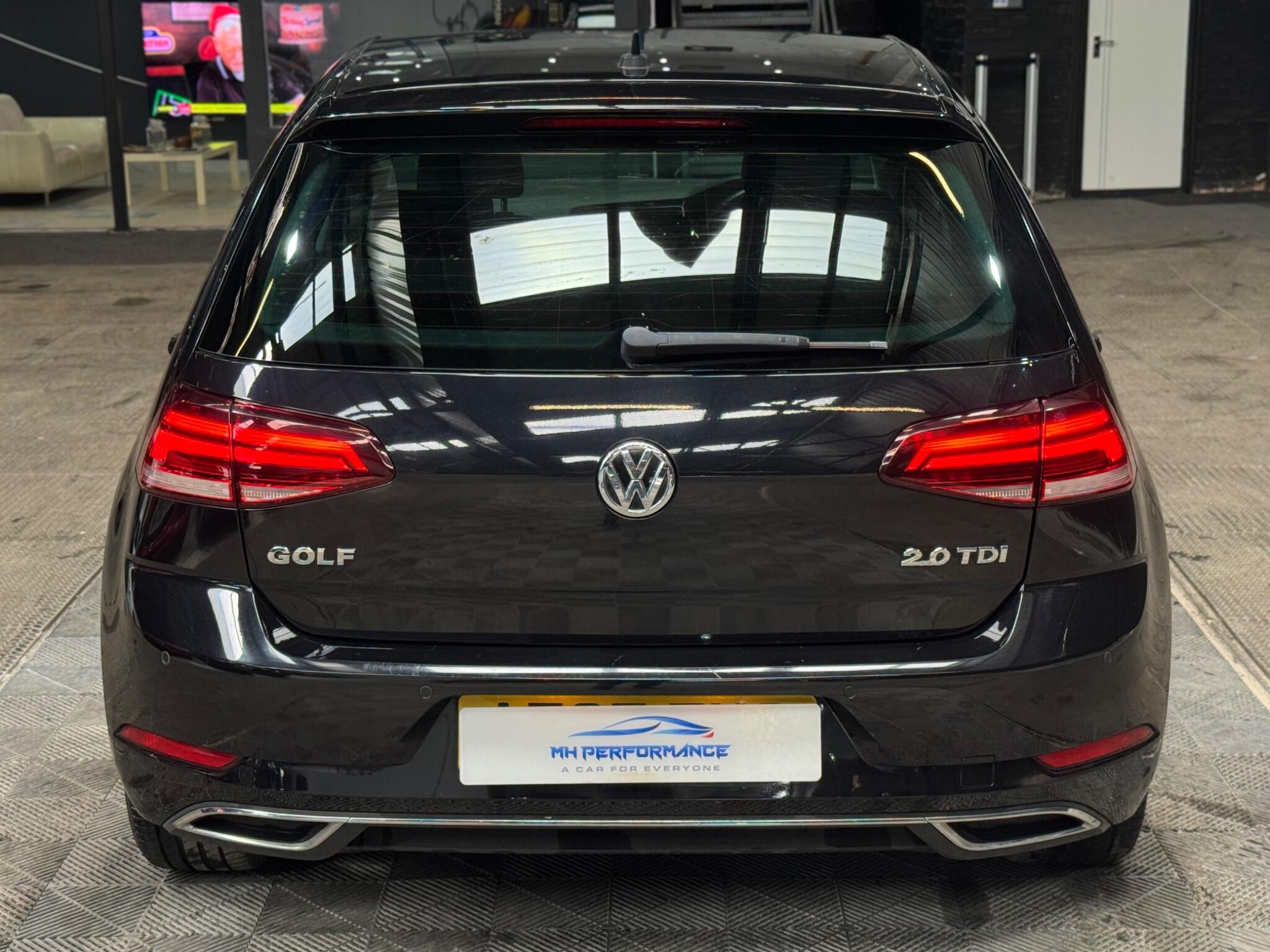 Volkswagen Golf view 56