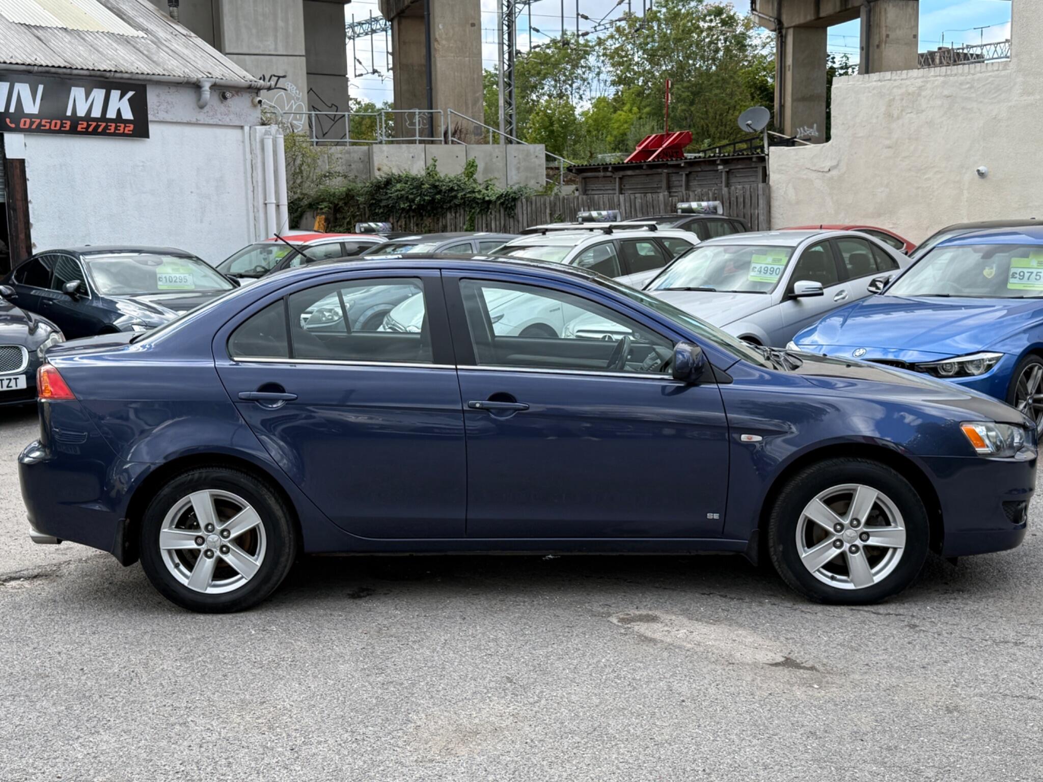 Mitsubishi Lancer - Image 19