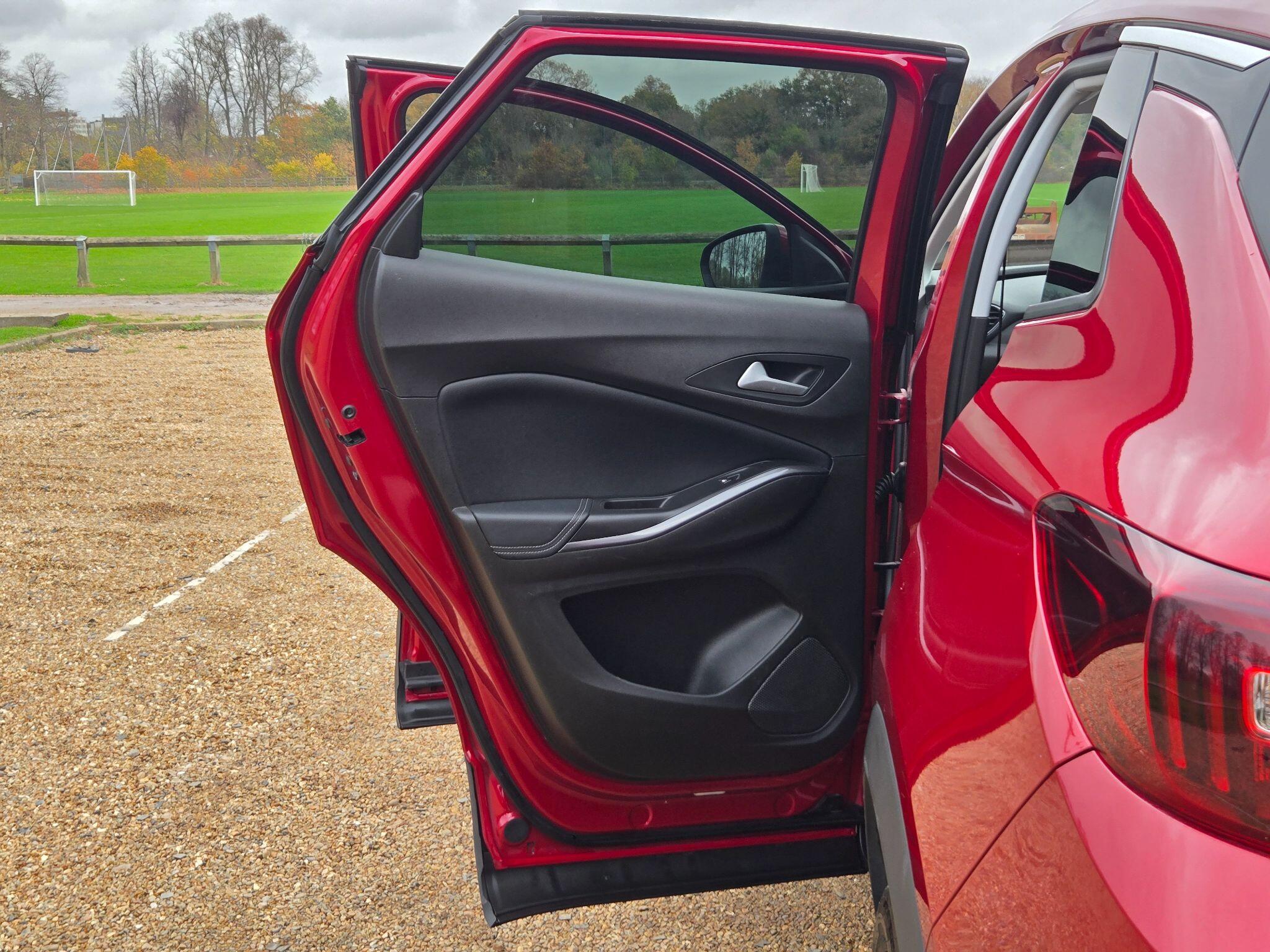 2018 Vauxhall Grandland X 1.6 Turbo D BlueInjection Elite Nav Auto Euro 6 (s/s) 5dr • 63,000 miles image 30