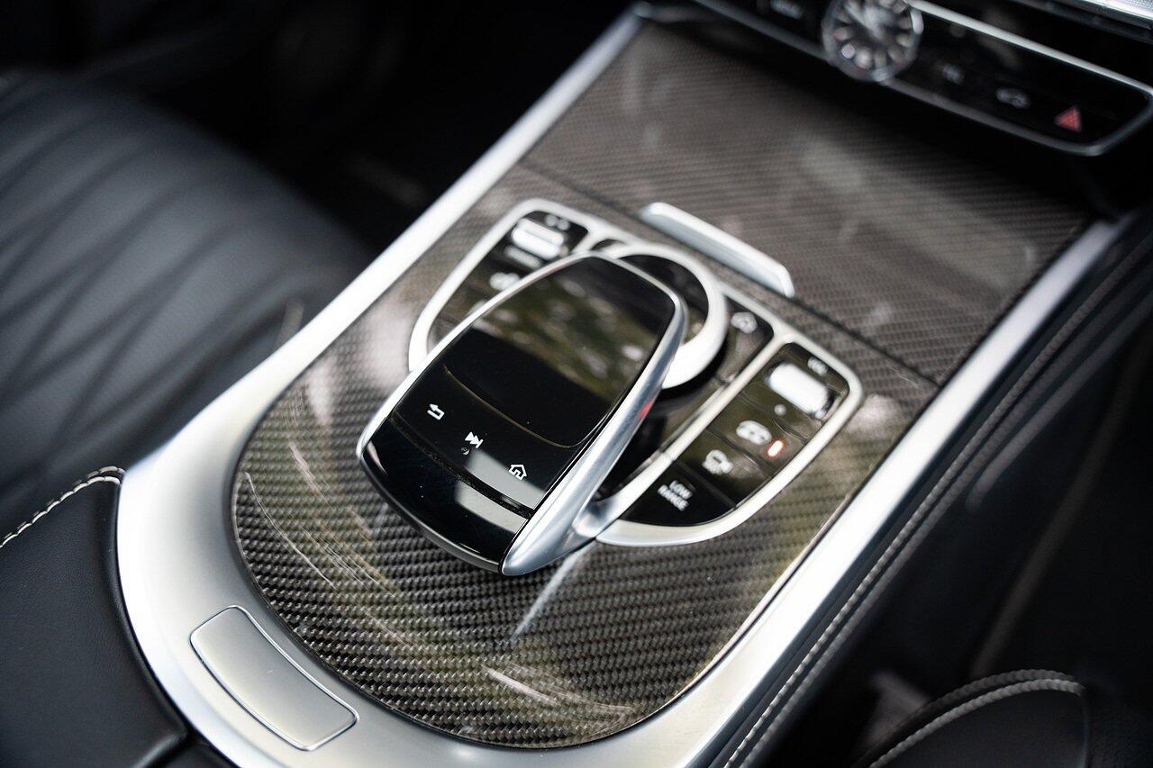 Mercedes-Benz G-Class view 39