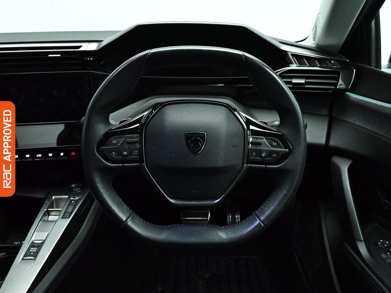 Peugeot 308 view 9