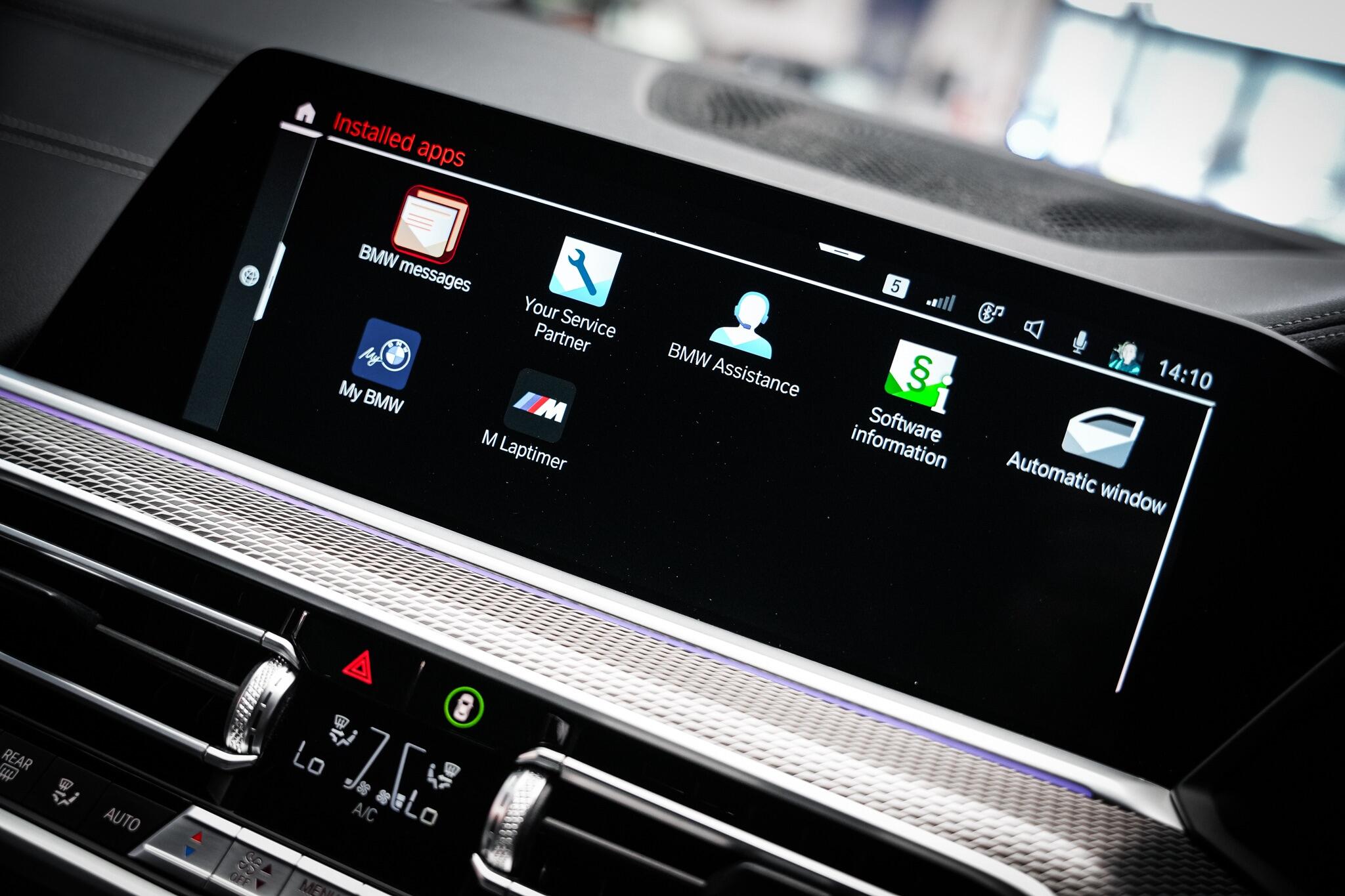 BMW X5 view 5