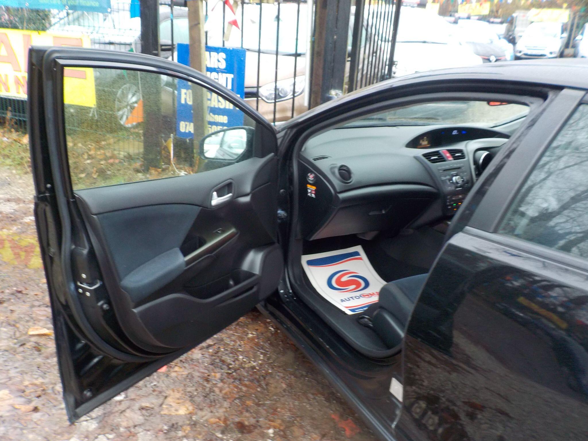 Honda Civic 1.4 i-VTEC SE Euro 5 (s/s) 5dr