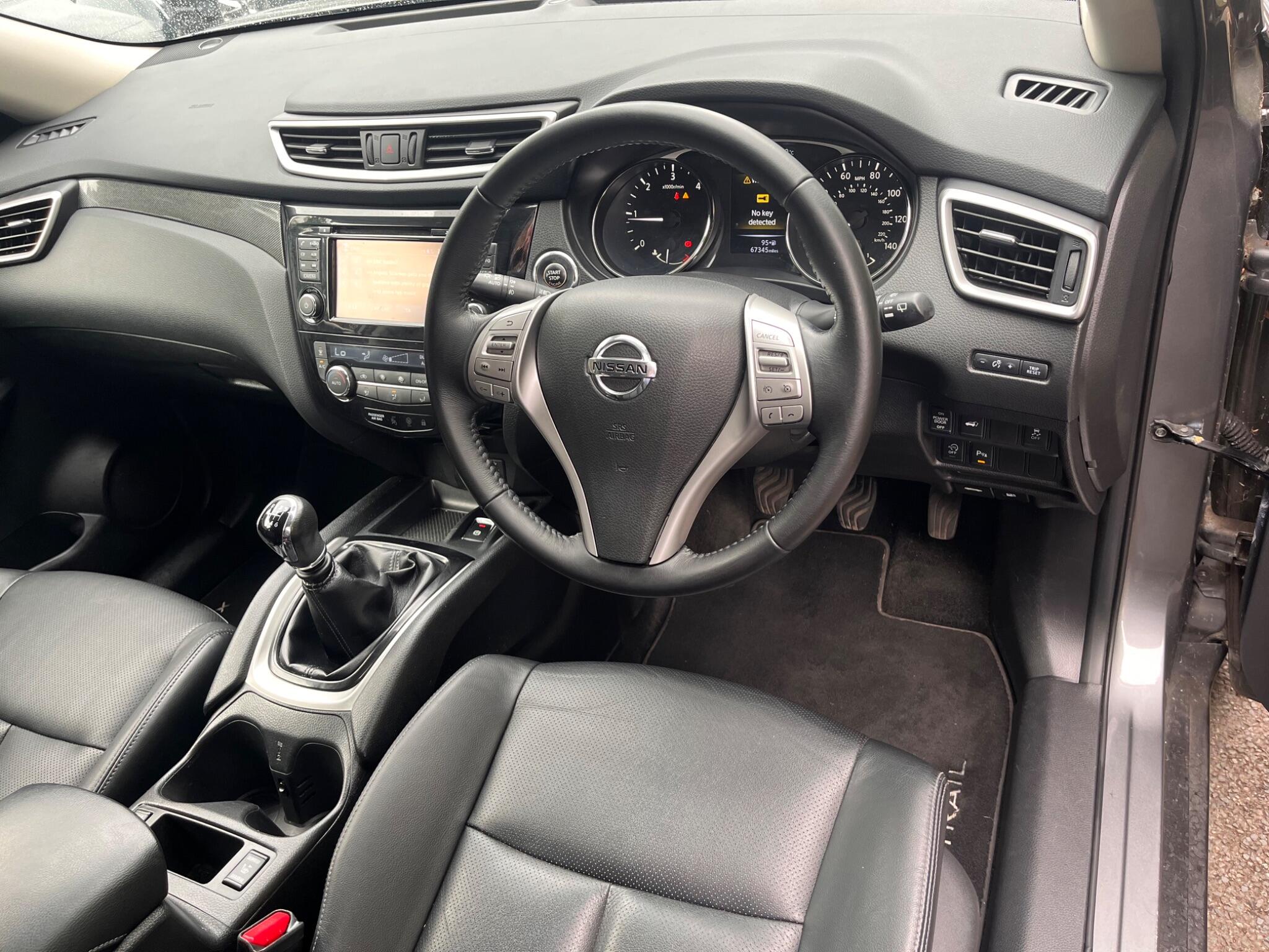 Nissan X-Trail view 26
