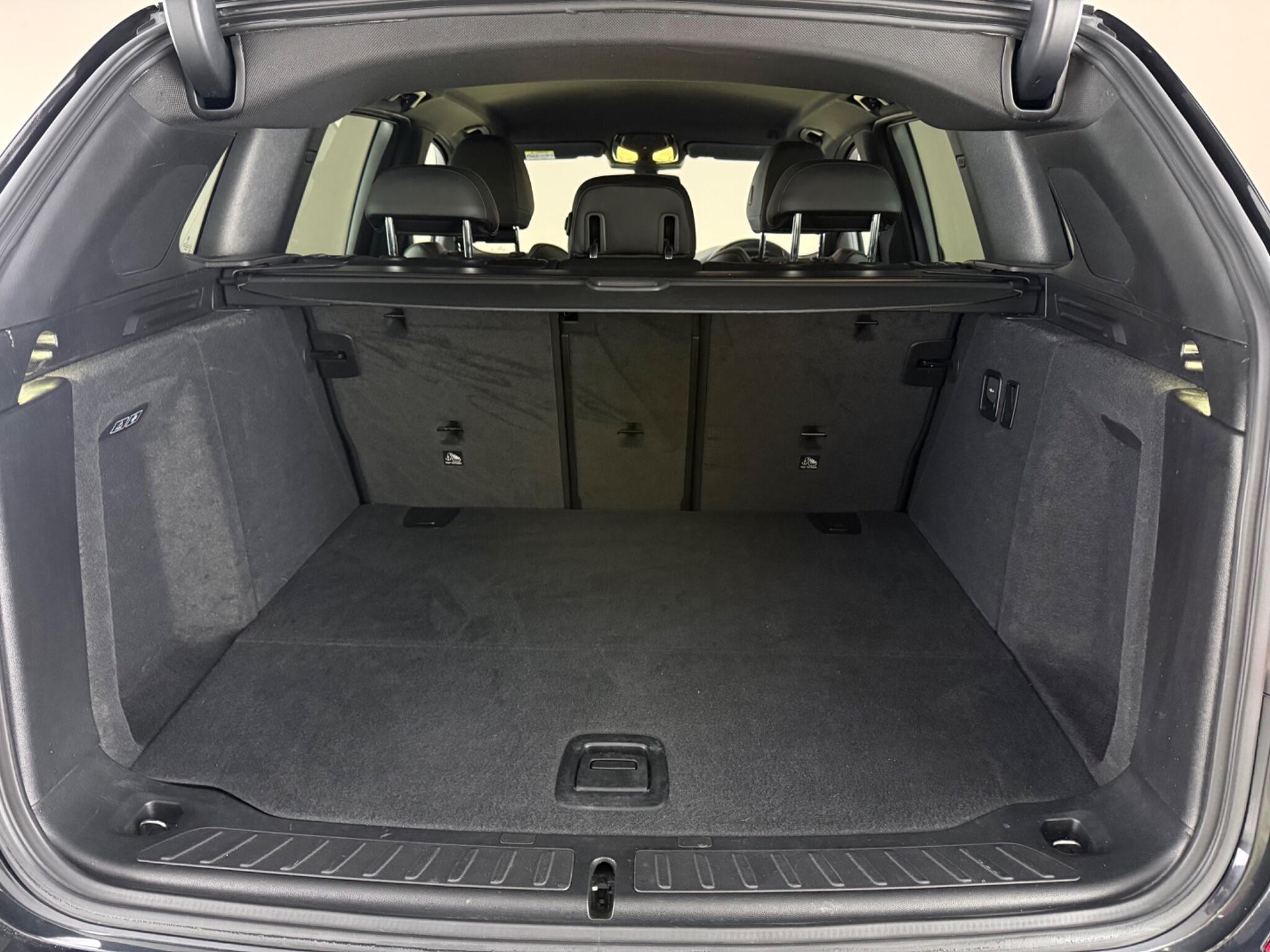 BMW X3 view 10