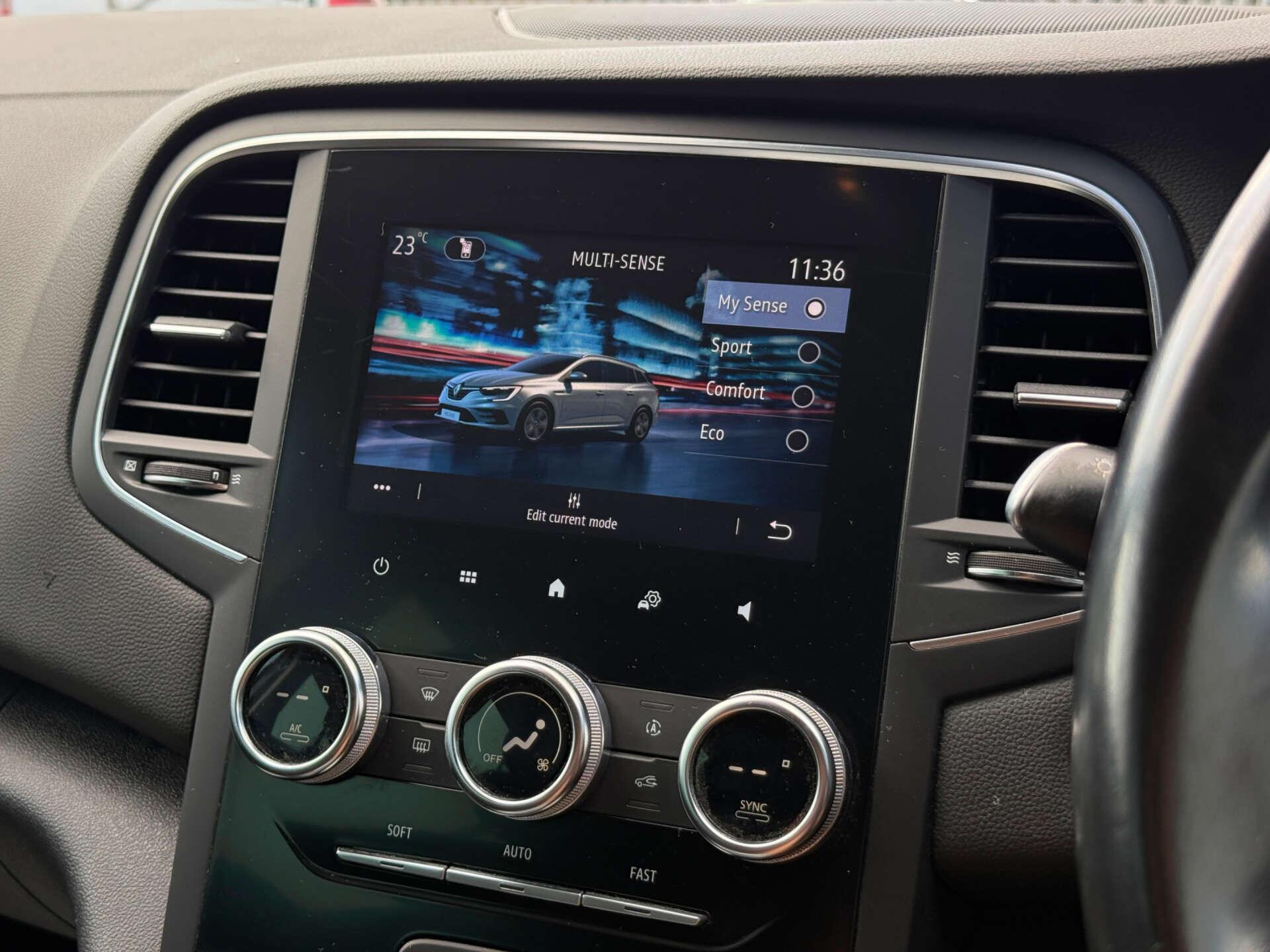 Renault Megane view 65