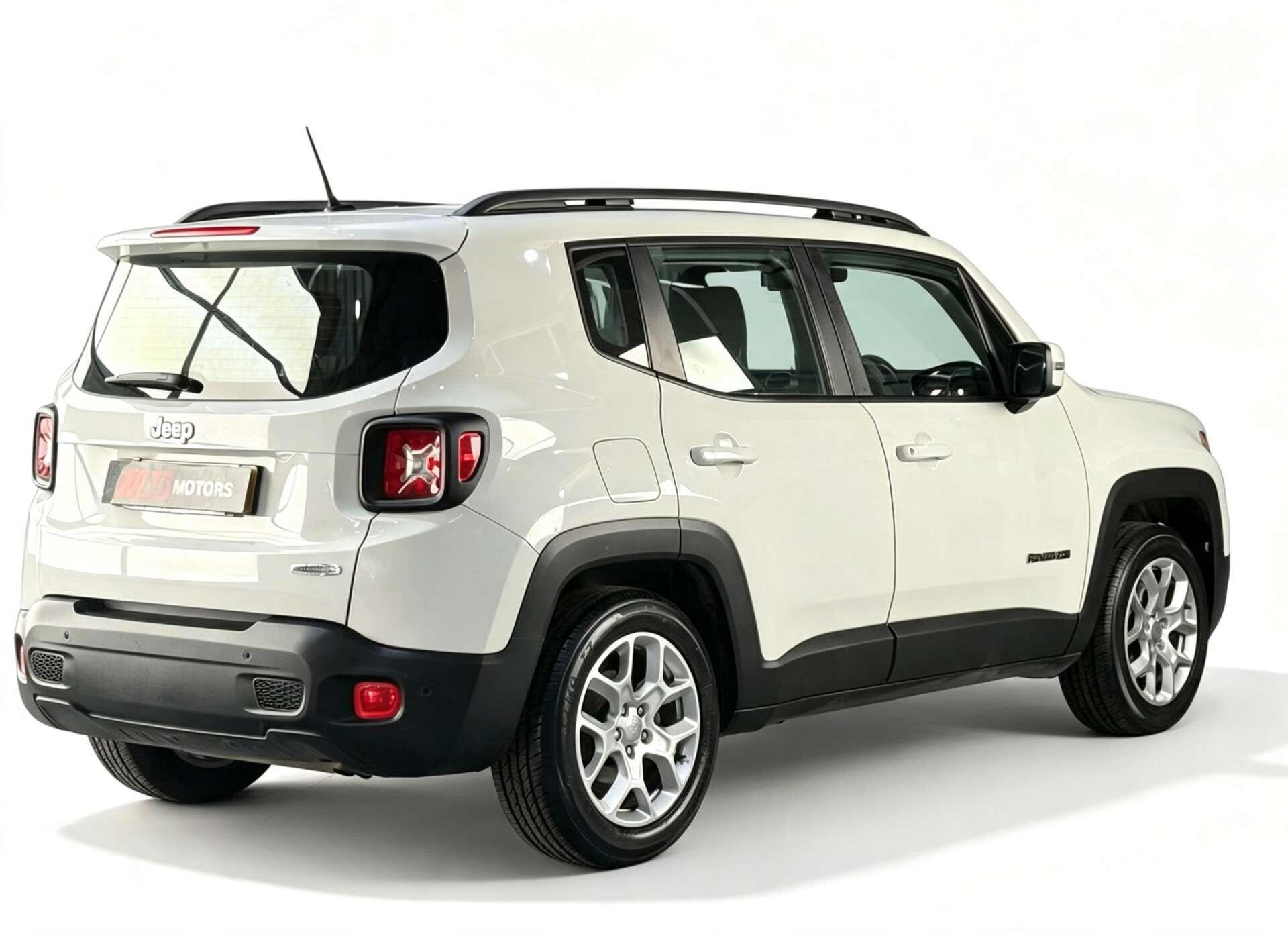 Jeep Renegade view 12