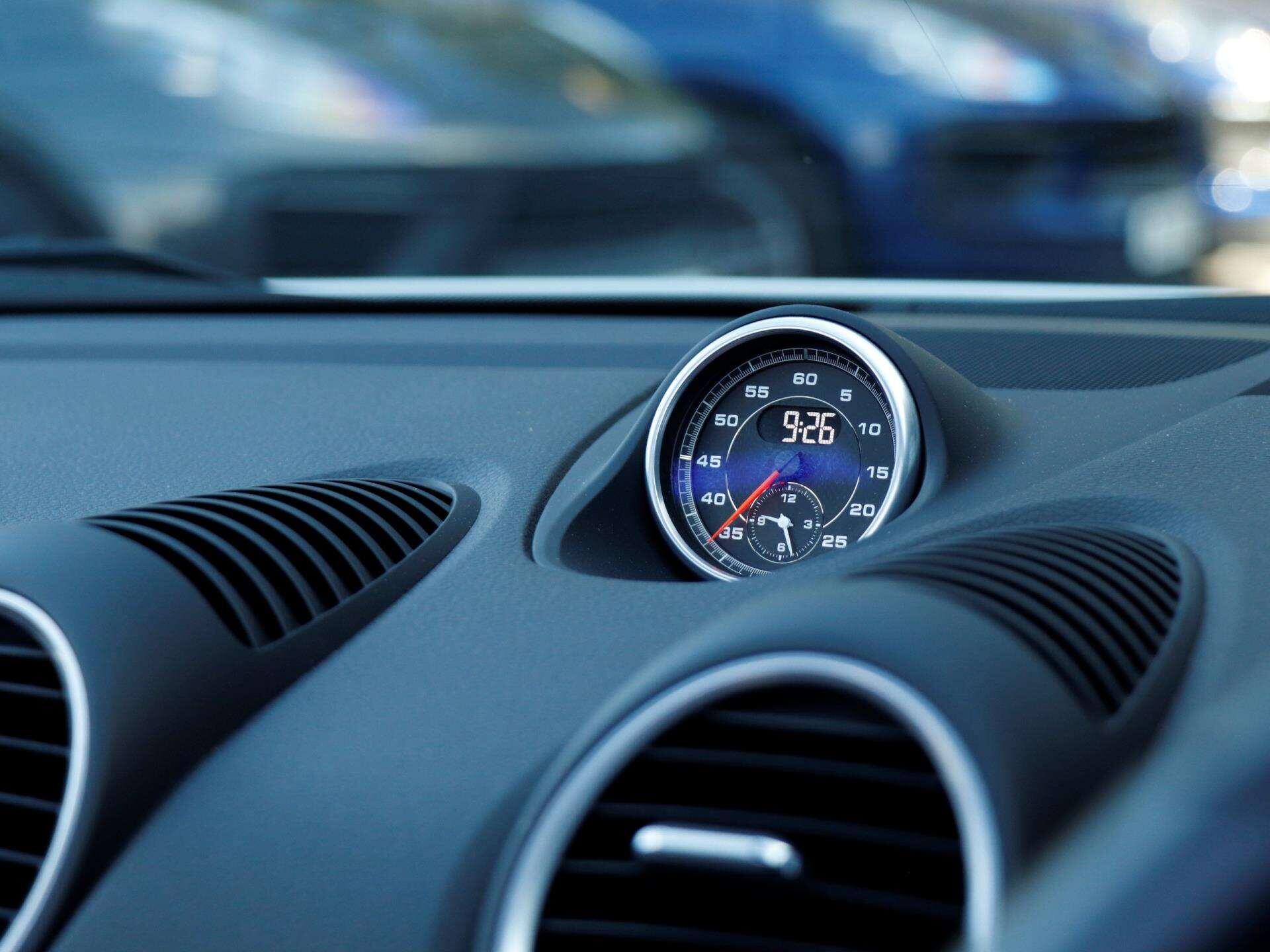 Porsche Boxster view 15