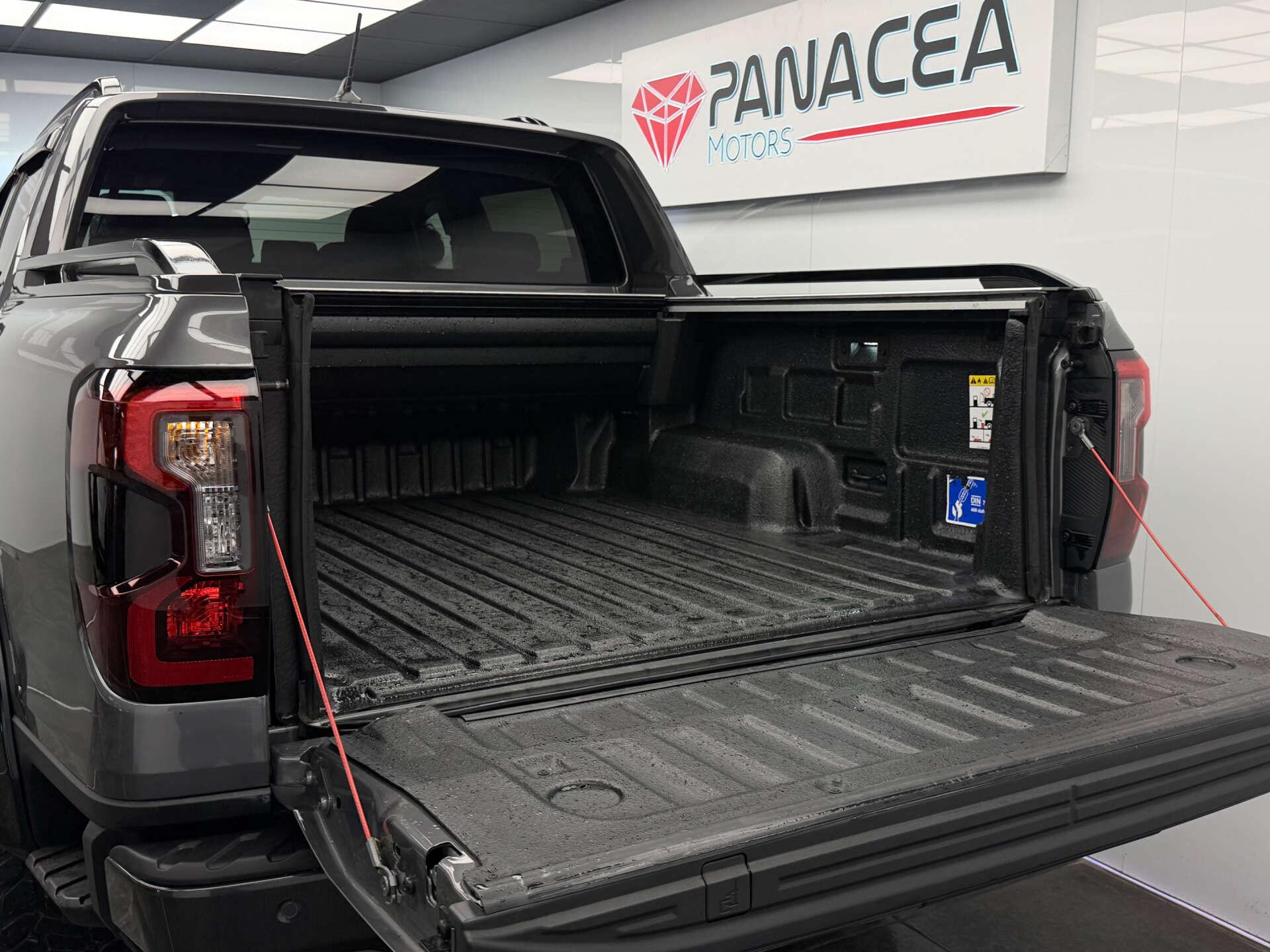 Ford Ranger view 36