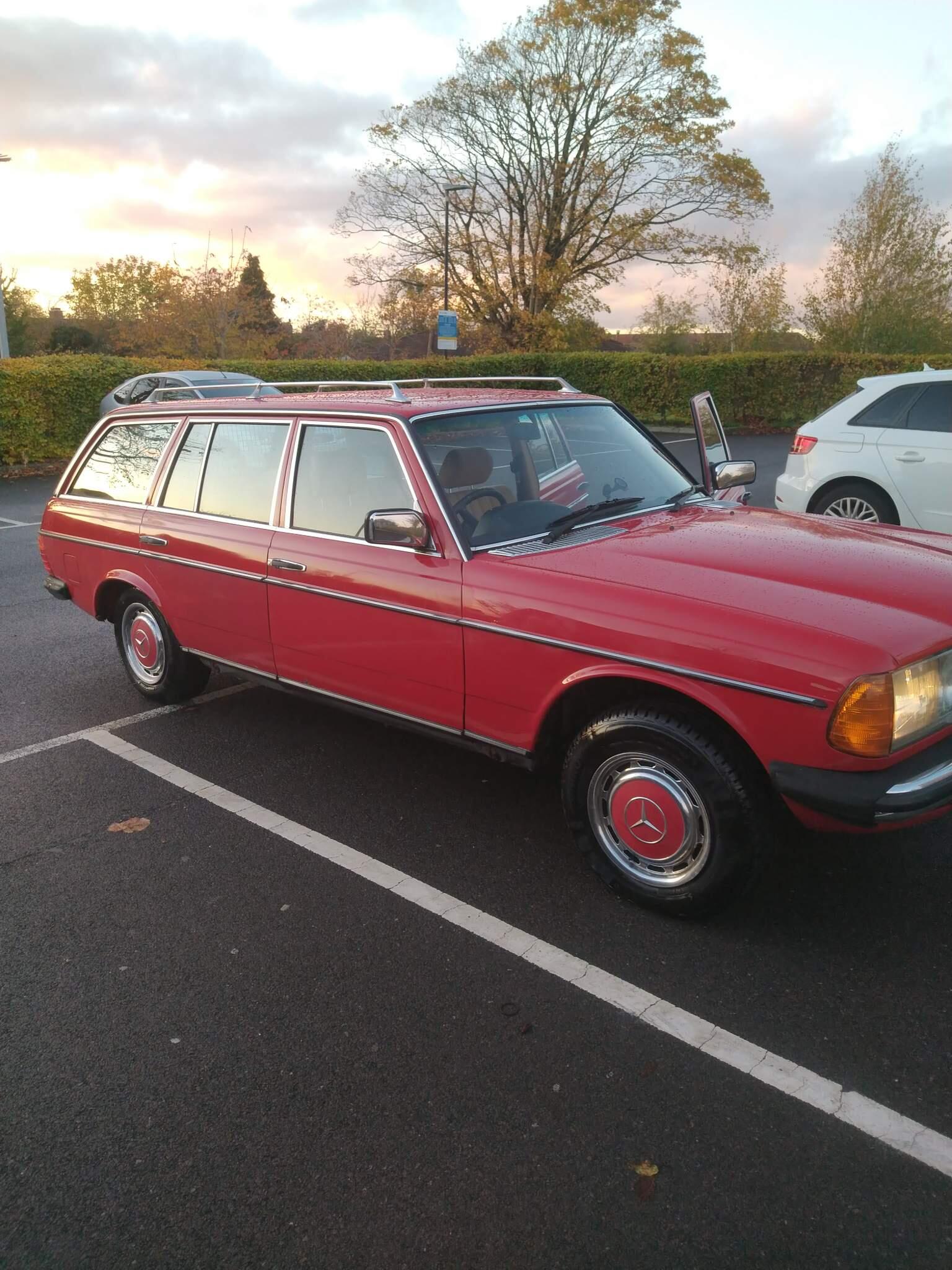 Mercedes-Benz 200
