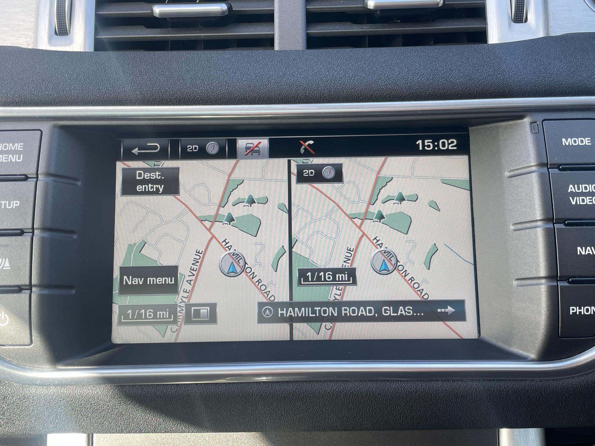 Land Rover Range Rover Evoque view 26