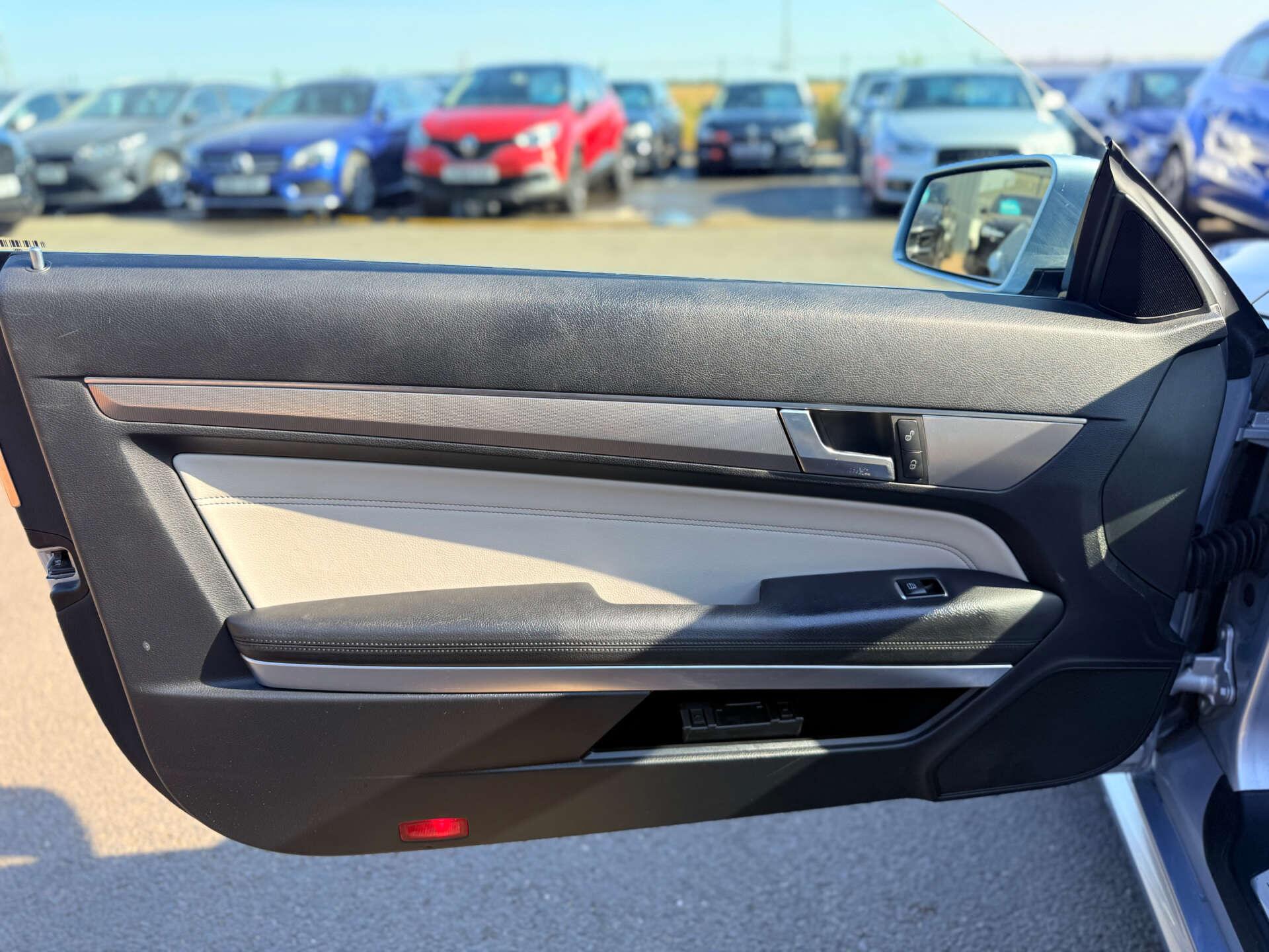 Mercedes-Benz E-Class view 67