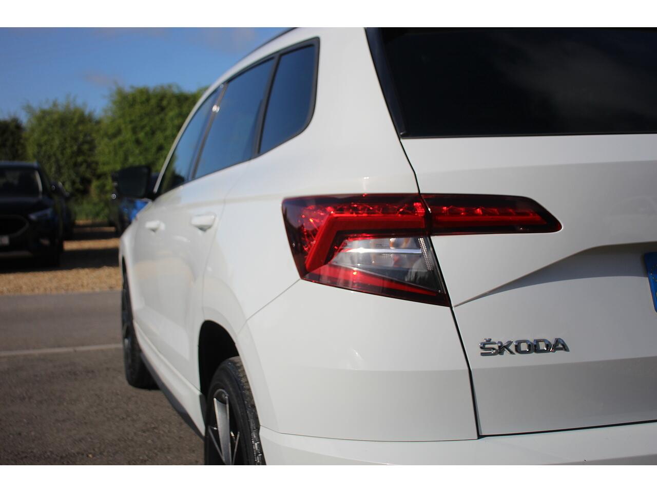 Skoda Karoq view 43