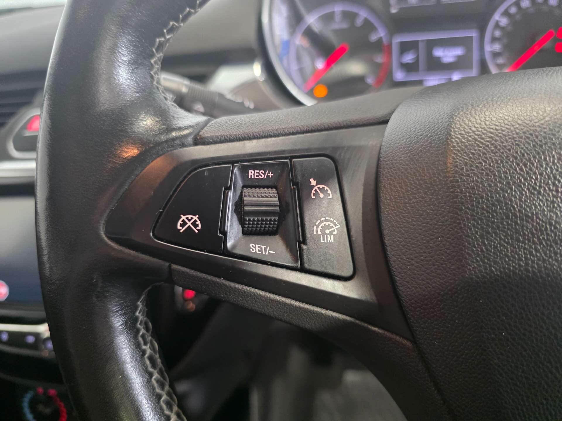Vauxhall Corsa view 20