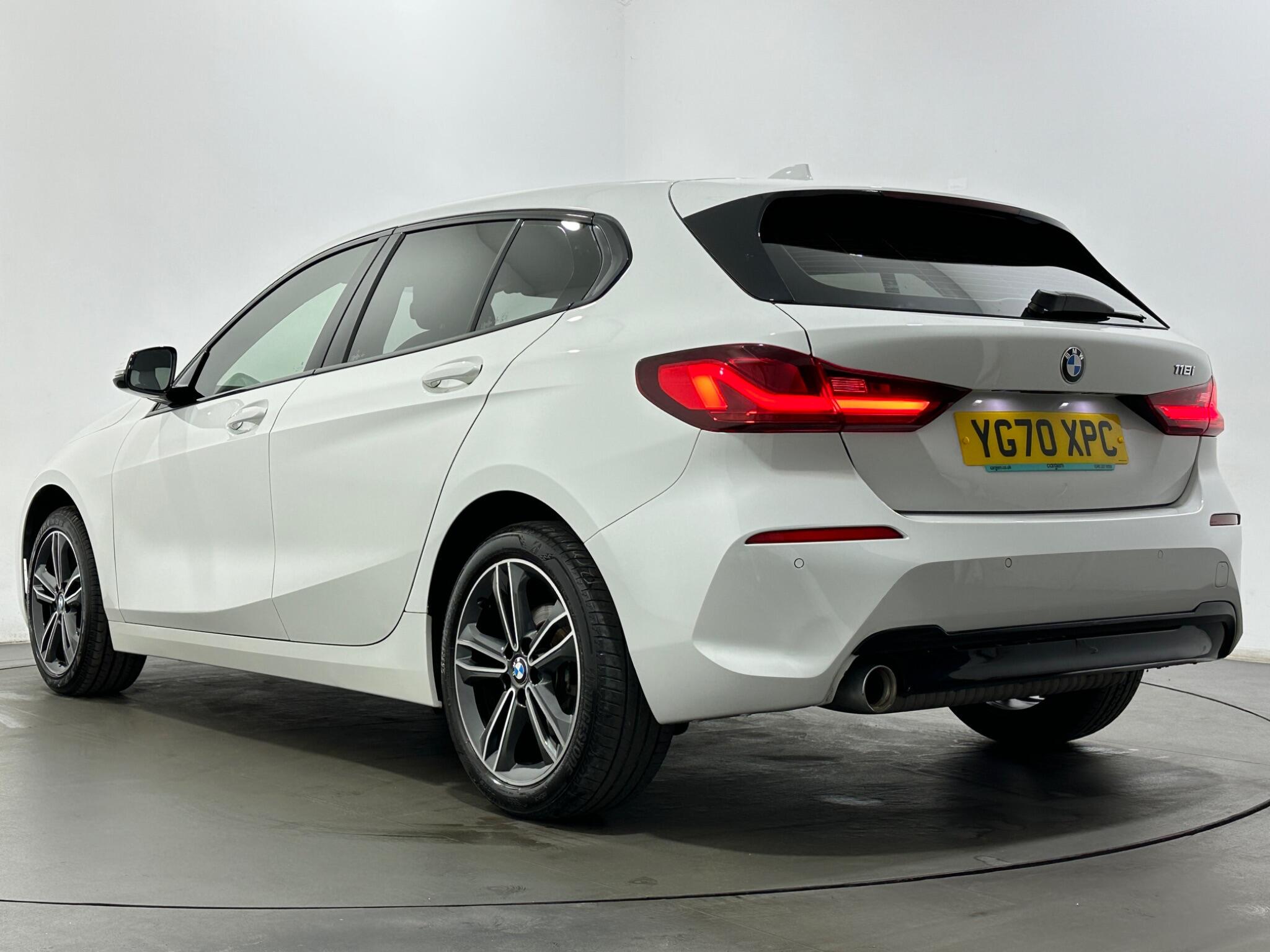 BMW 1 Series view 49