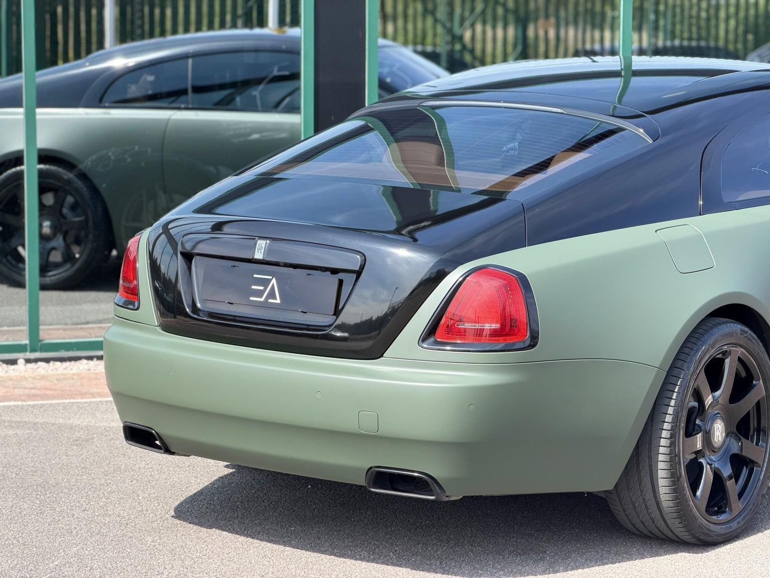 Rolls-Royce Wraith view 32