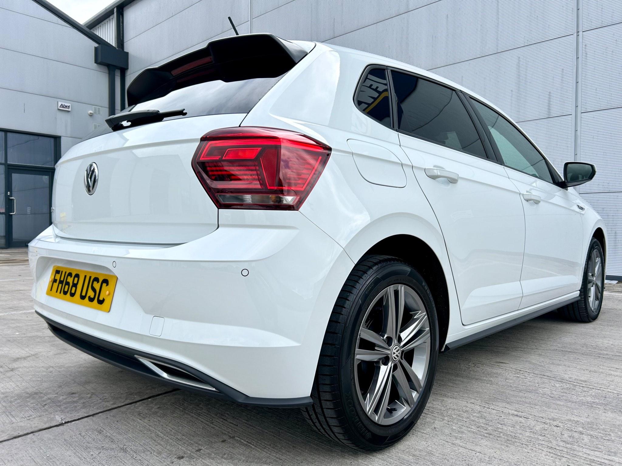 Volkswagen Polo view 7