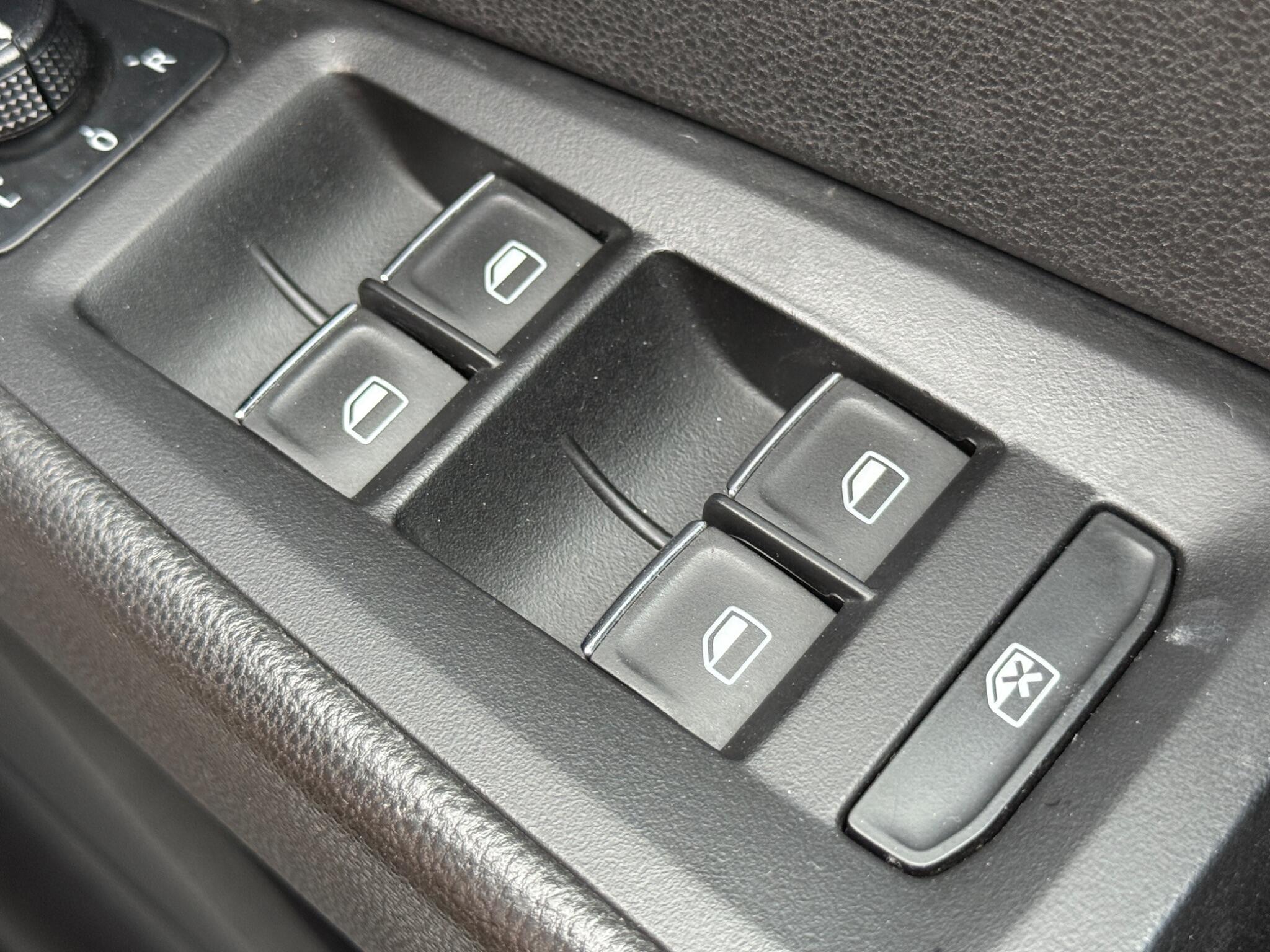 SEAT Leon - Image 65