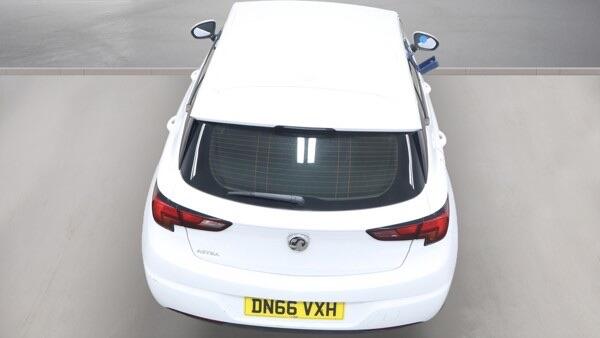 Vauxhall Astra view 13