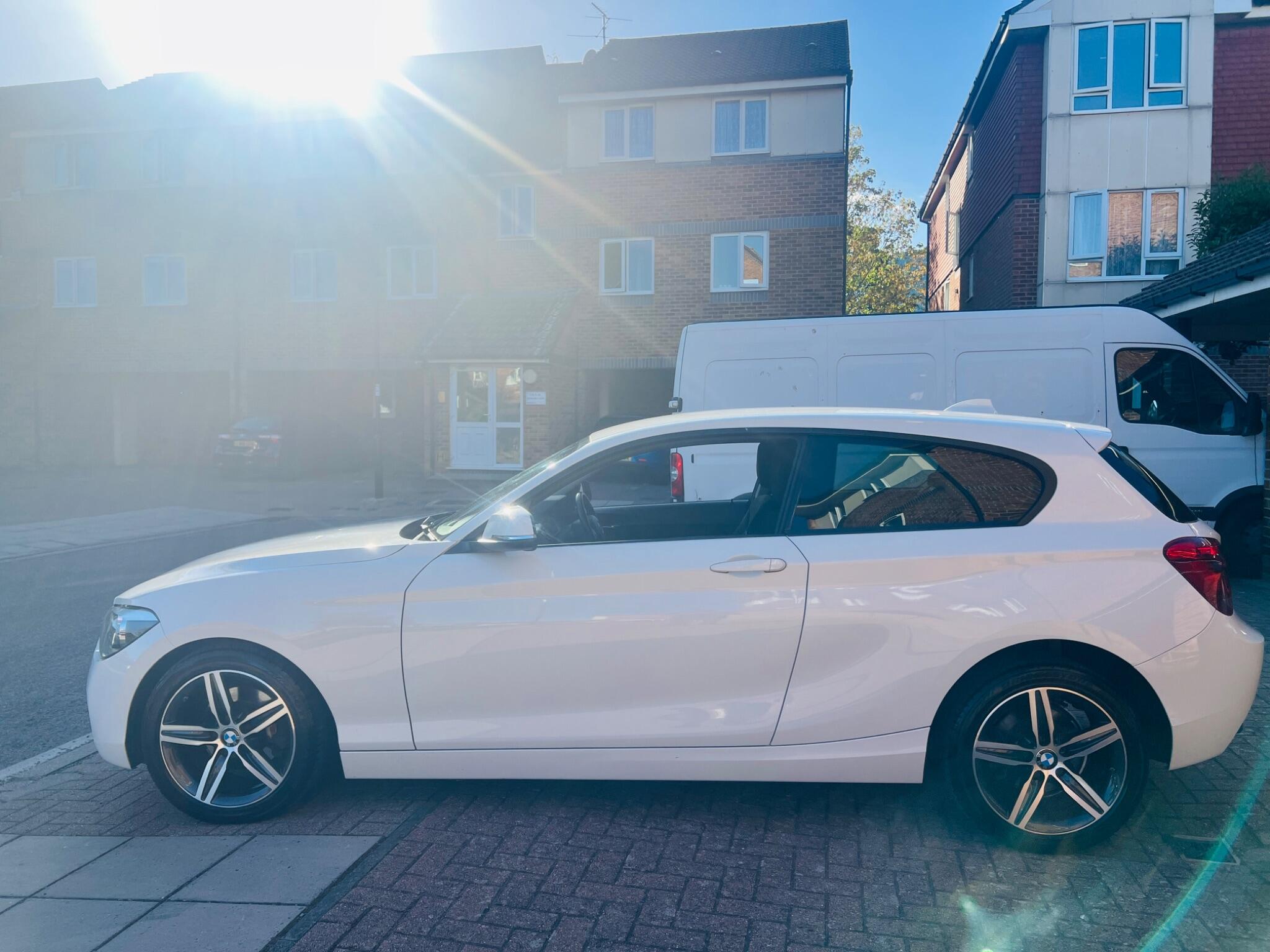 BMW 1 Series view 21
