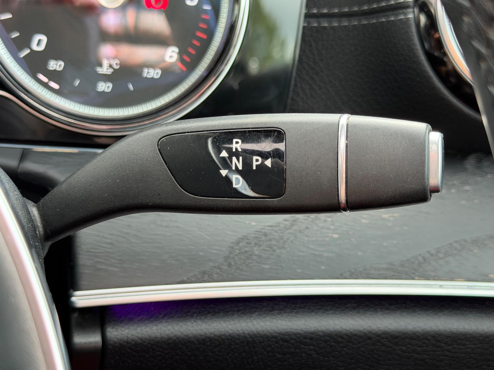 Mercedes-Benz E-Class view 56