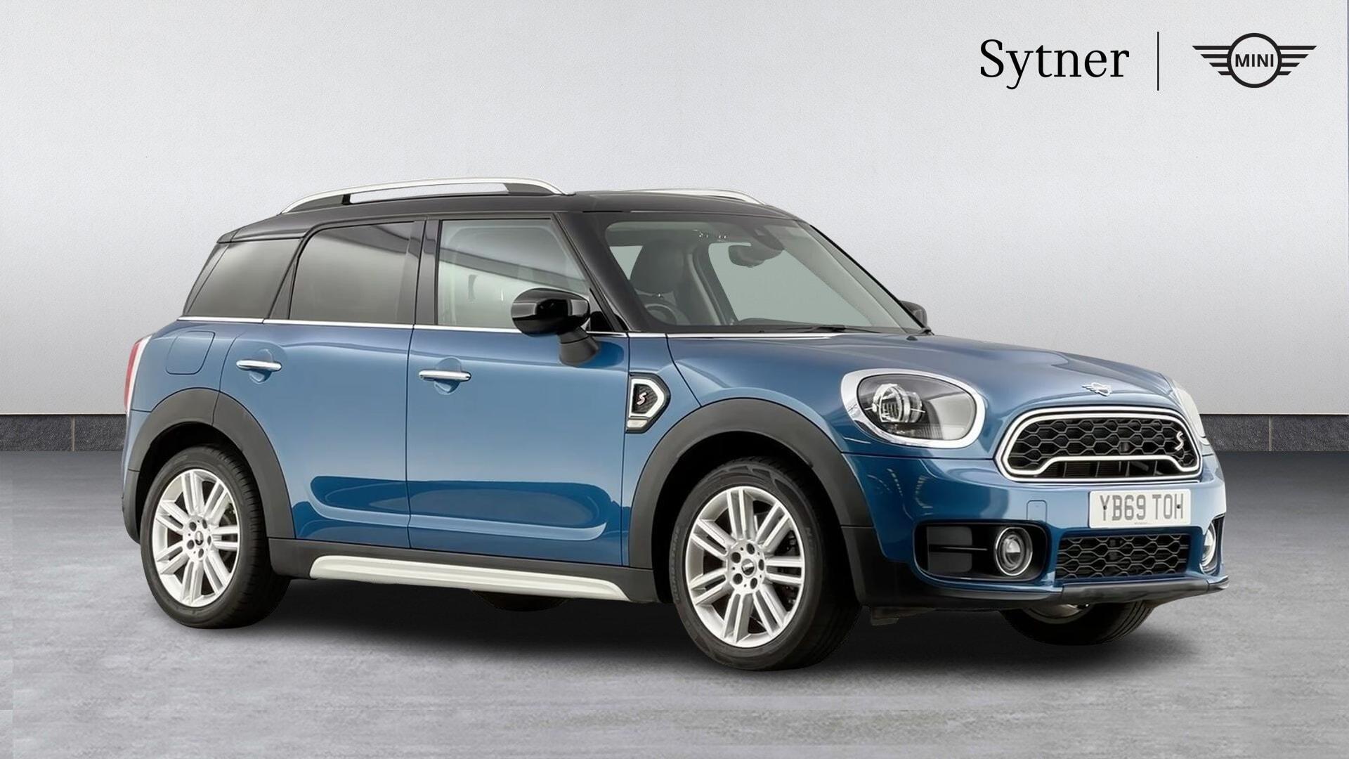 2019 MINI COUNTRYMAN