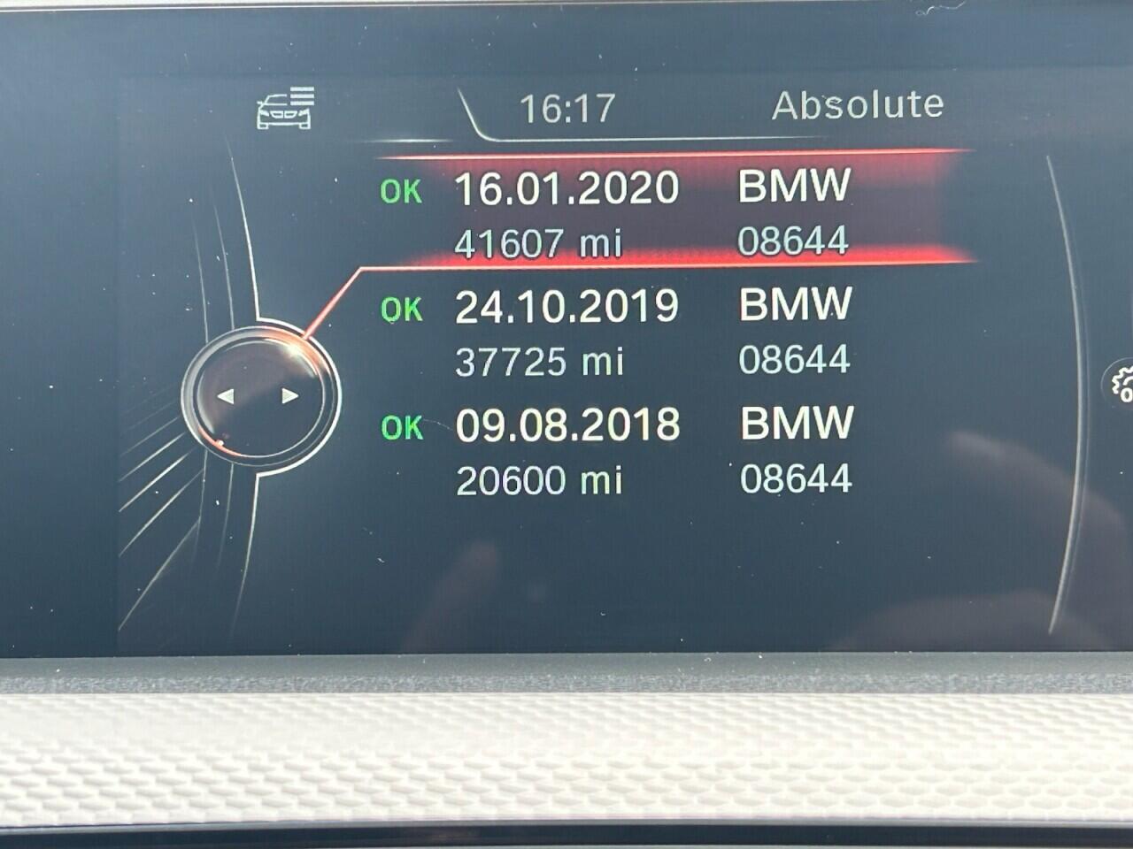 BMW 3 Series view 44