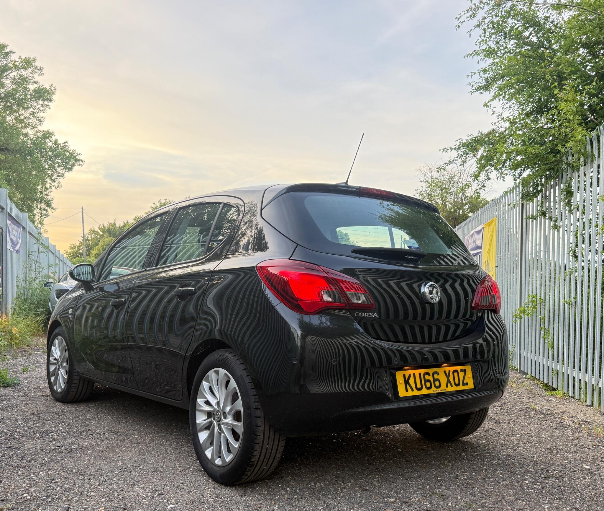 2016 Vauxhall Corsa image 9