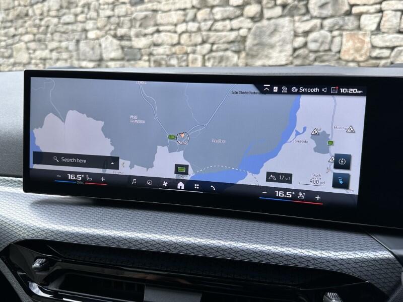 BMW i4 view 21