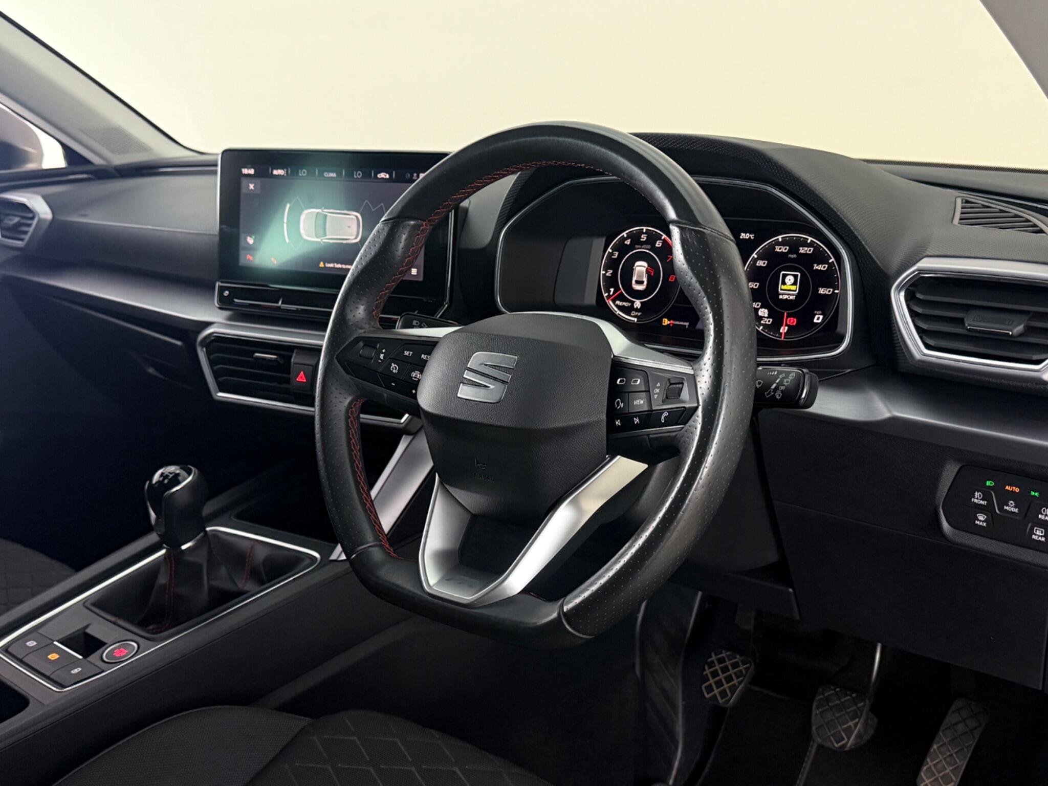Seat Leon view 4