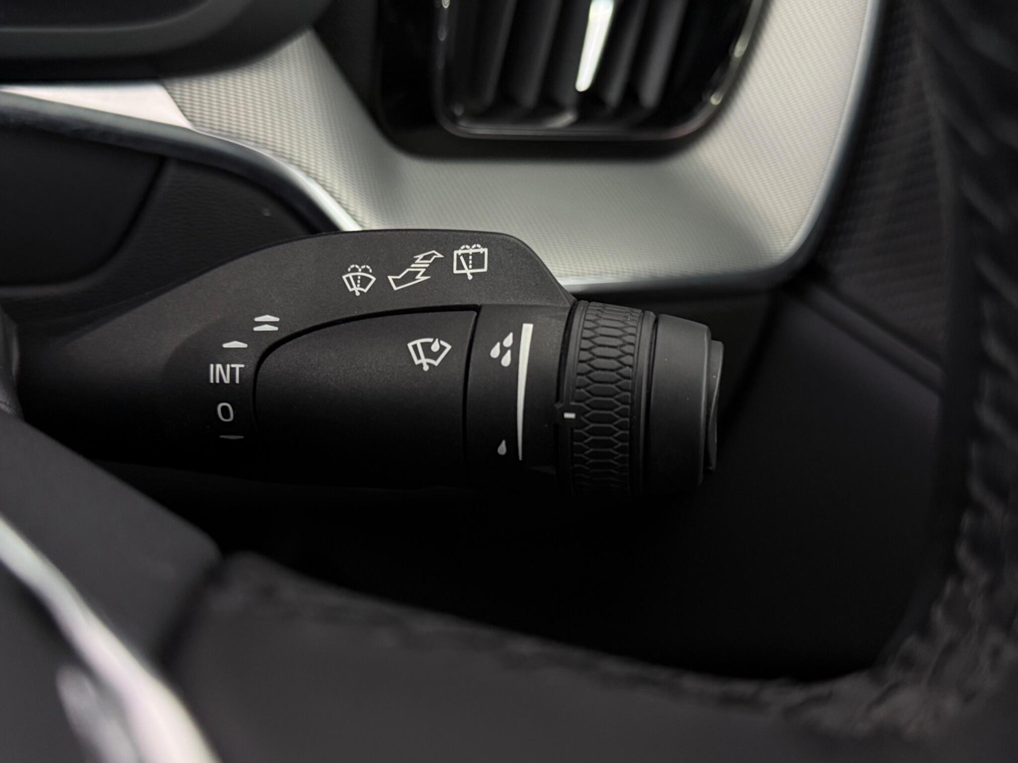 Volvo XC60 view 18