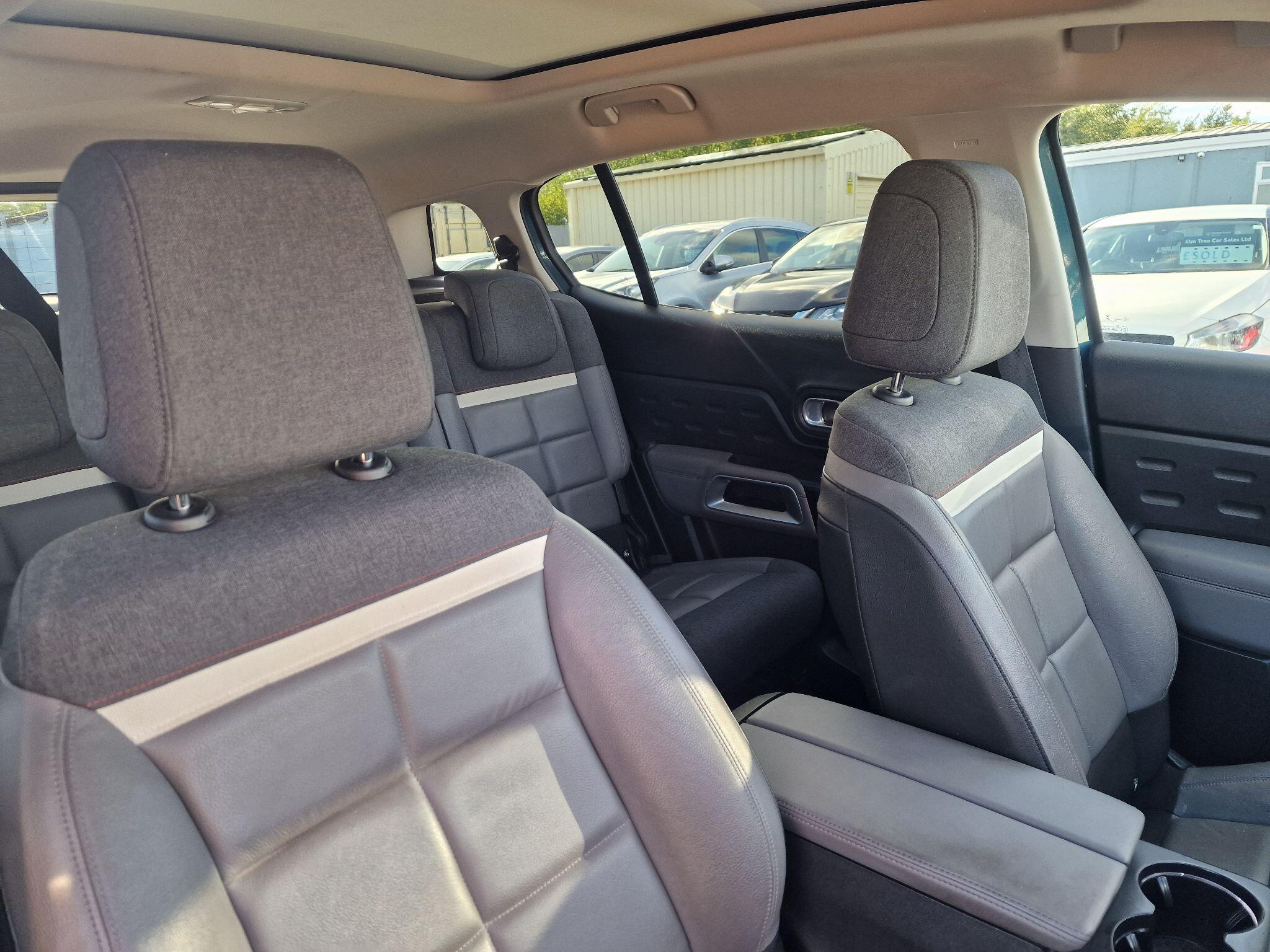 Citroen C5 Aircross view 26