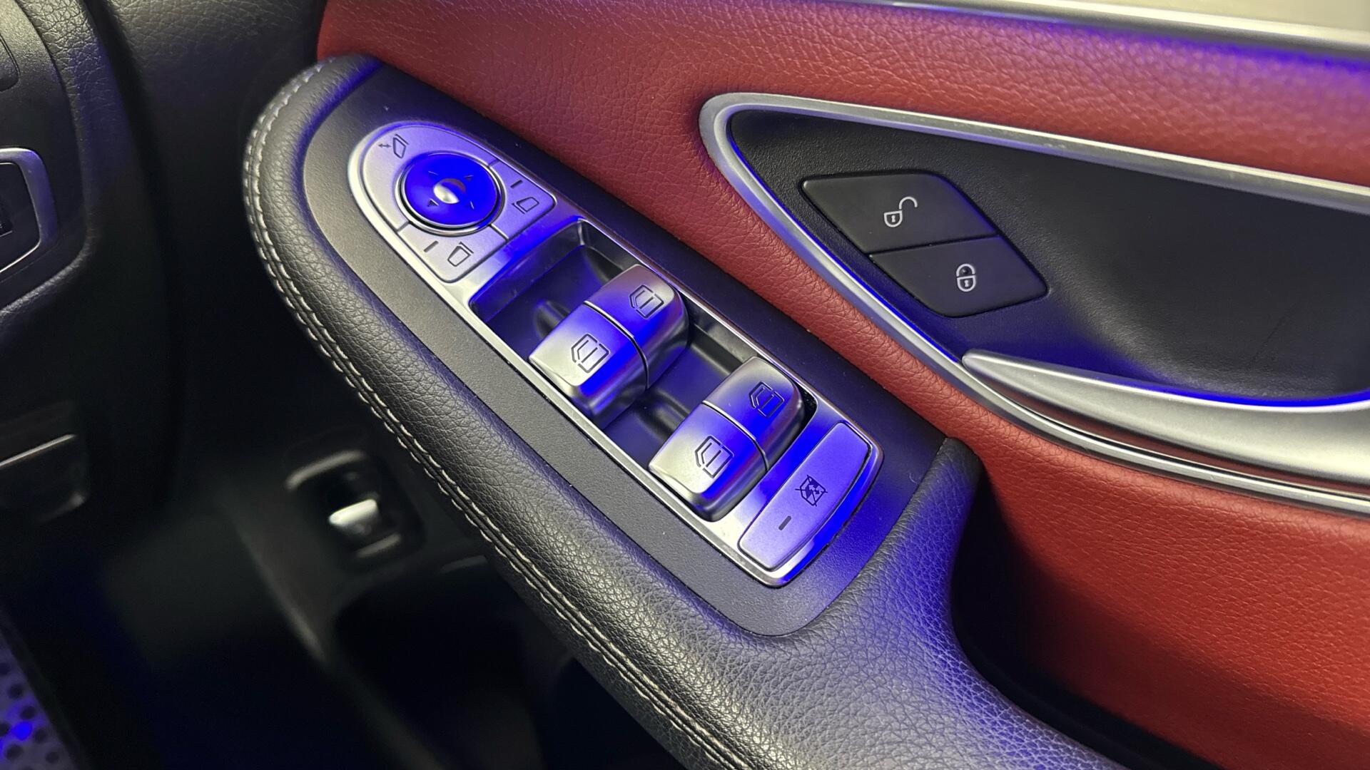 Mercedes-Benz GLC view 43
