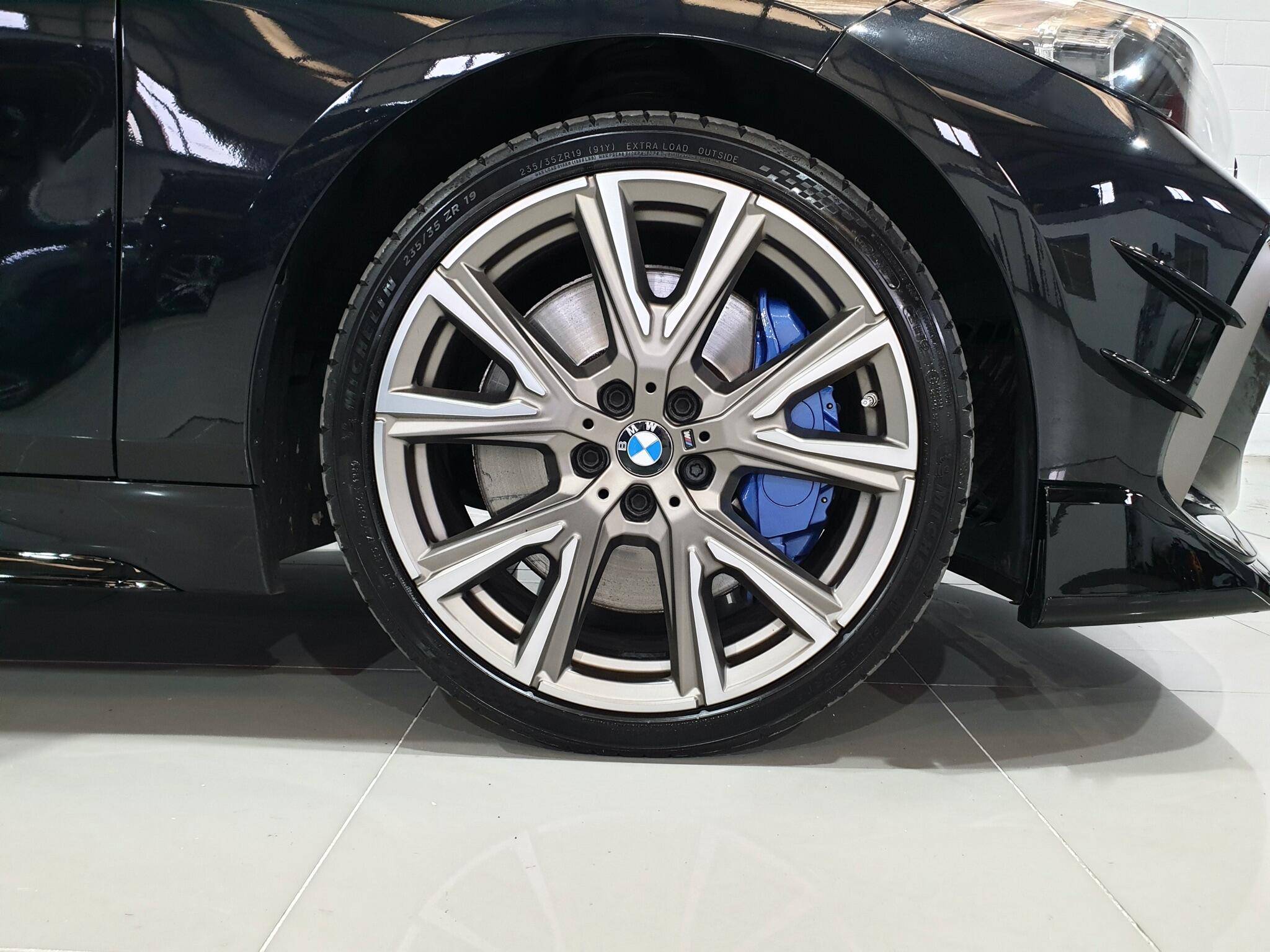 BMW 1 Series view 41