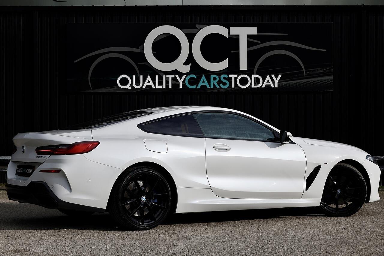 BMW 8 Series view 11
