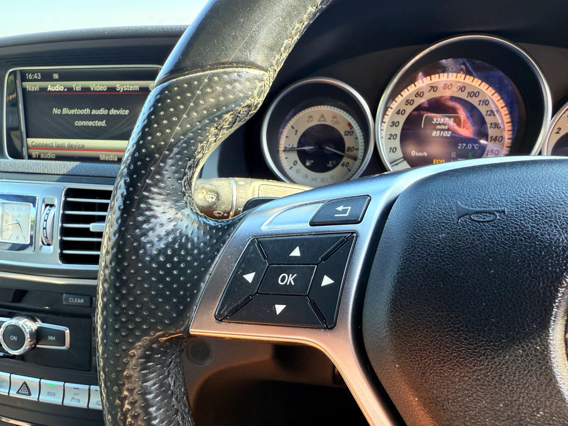 Mercedes-Benz E-Class view 54