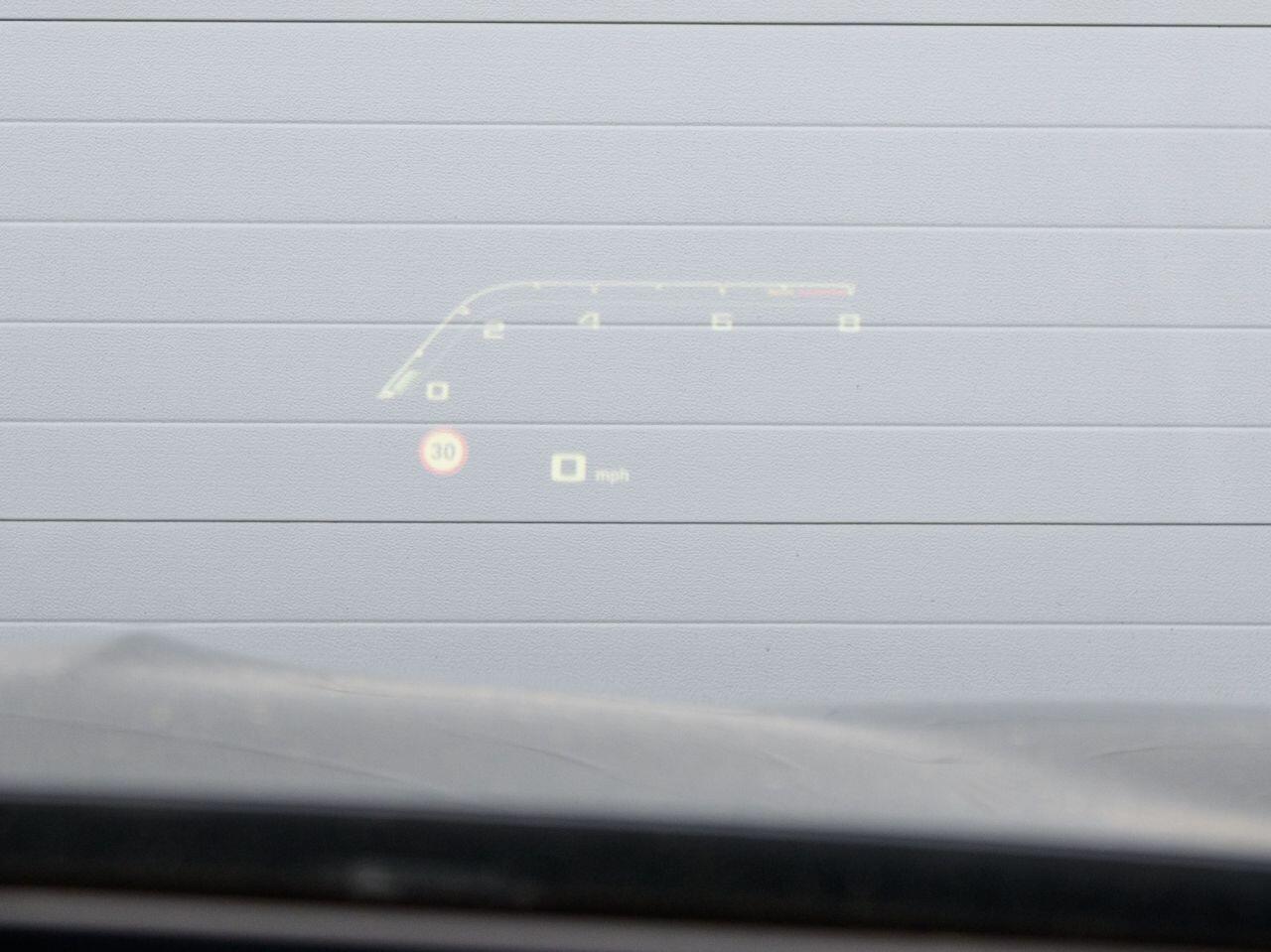 BMW M5 view 26