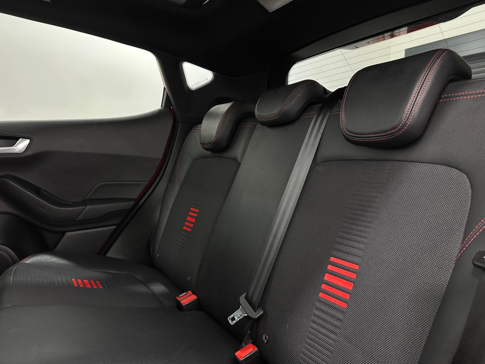 Ford Fiesta view 38
